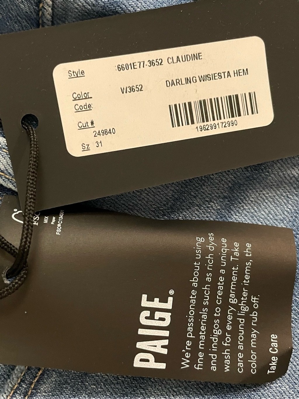 PAIGE NWT Claudine High Rise Ankle Flare Blue Jeans Size 31