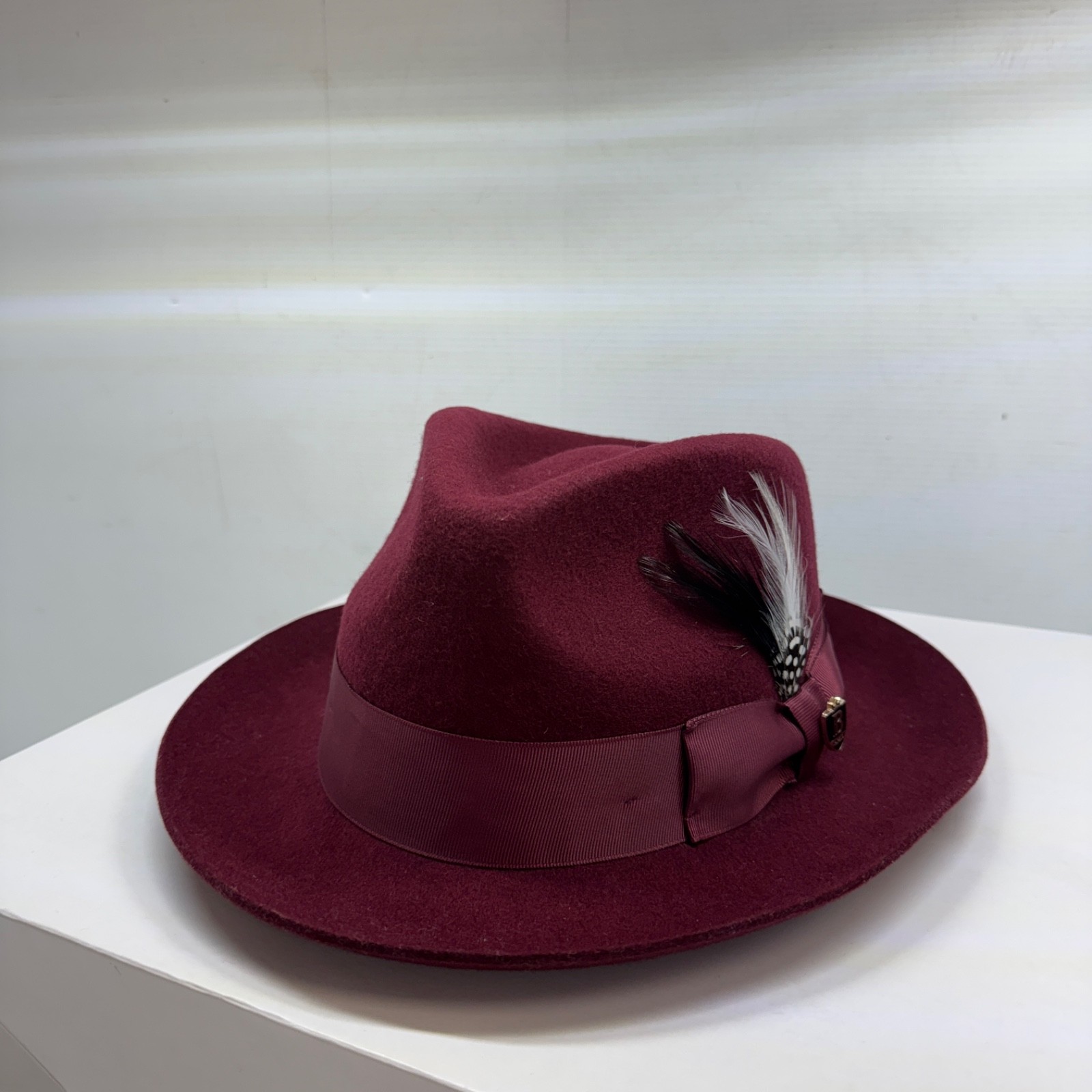 Bruno Capelo Giovani Fedora Burgundy medium size w/box