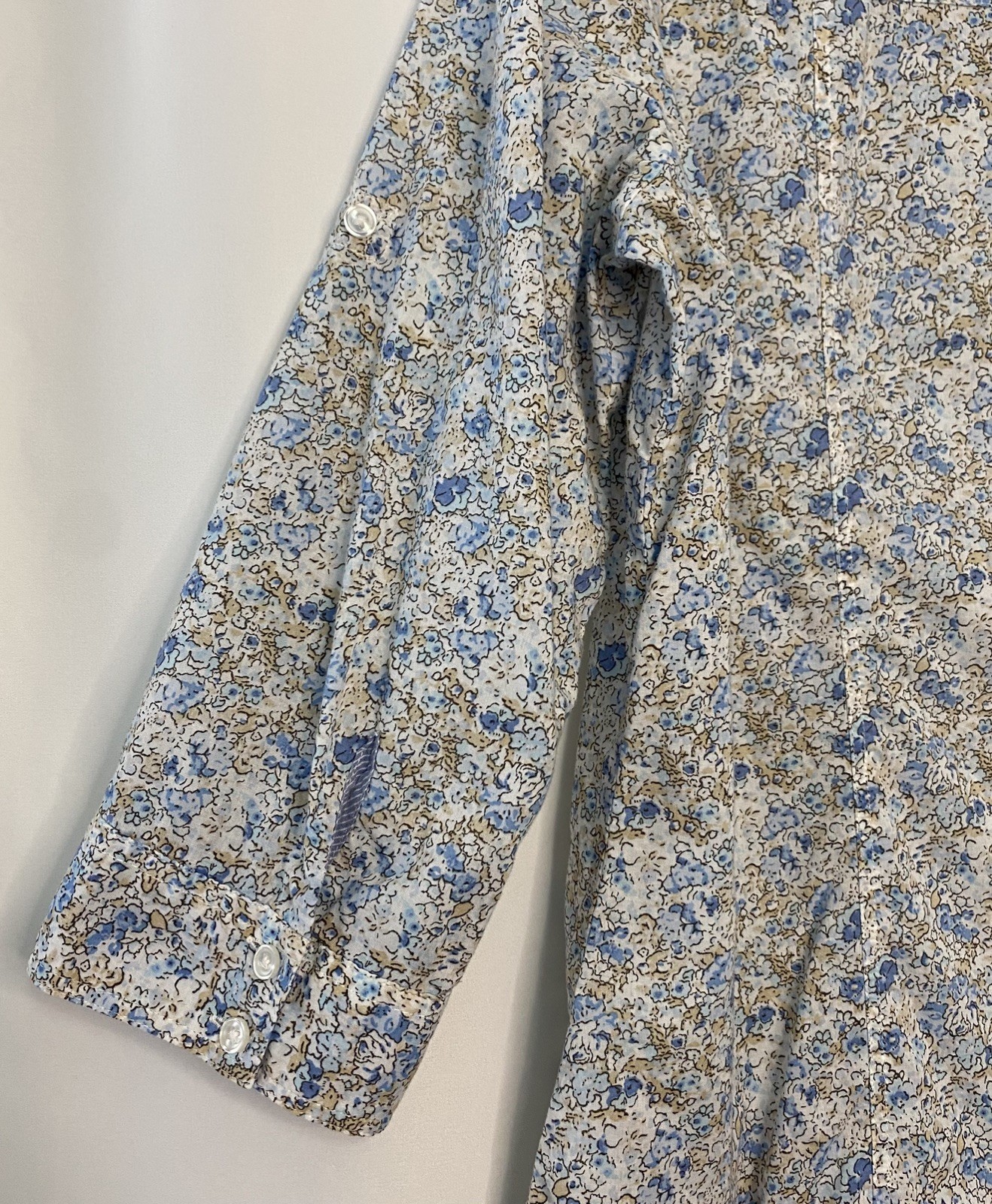 St. John’s Bay Women’s Size M Blue Floral Button Front Soft Cotton Blouse Top