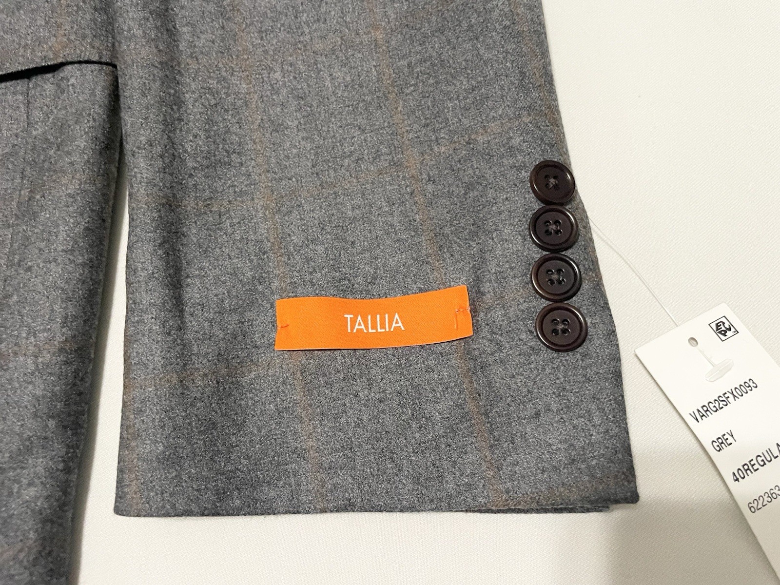 NWT Tallia 2 pc Suit Jacket Blazer 40R Pants 33×31 100% Wool Plaid Gray $650