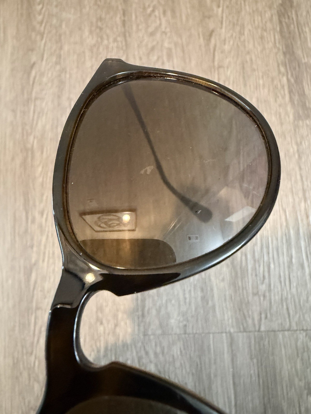 Authentic RAY-BAN ERIKA RB4171 710/T5 WOMEN’S POLARIZED SUNGLASSES 54mm Lens