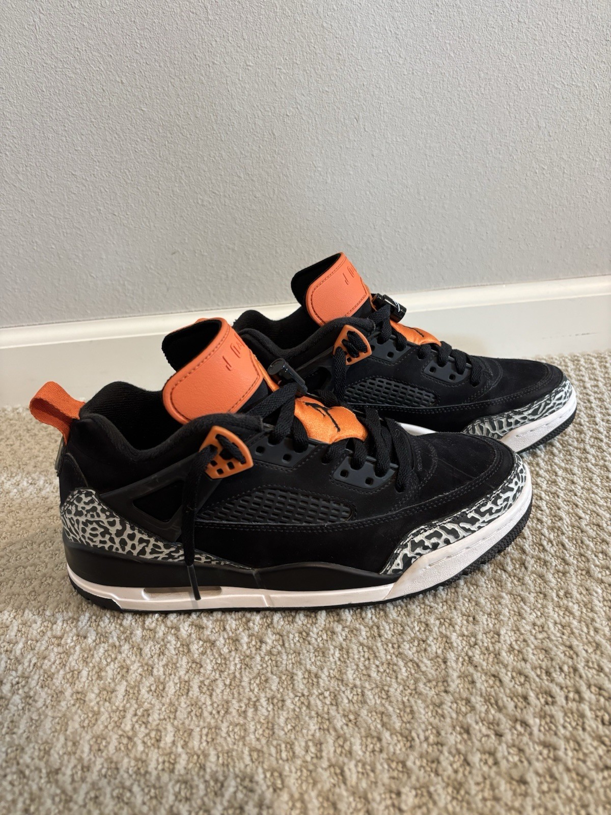 Men’s Jordan Spizike Low, Black/Black-Starfish-White, Size 8
