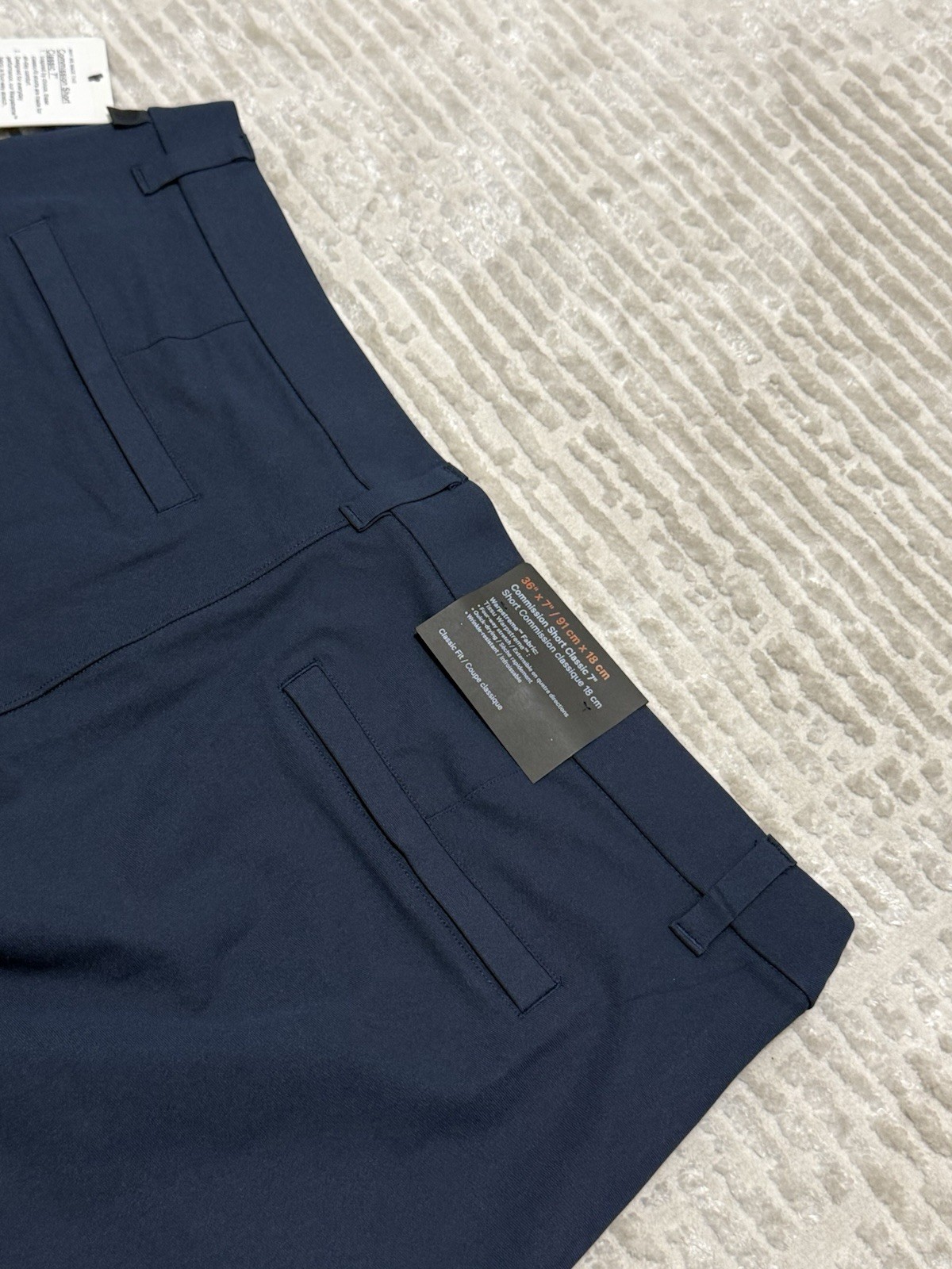 Lululemon ABC Classic Fit Commission Warpstreme Shorts True Navy – 36 X 7