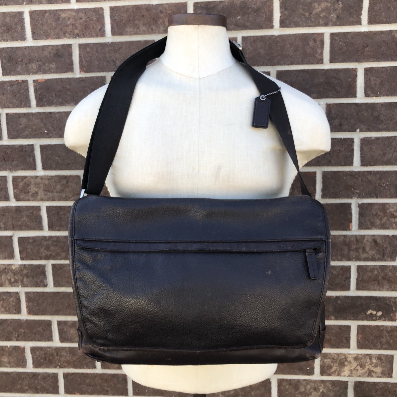 Coach Camden Brown Leather Messenger Laptop Satchel Bag D1361-F70924 GENUINE
