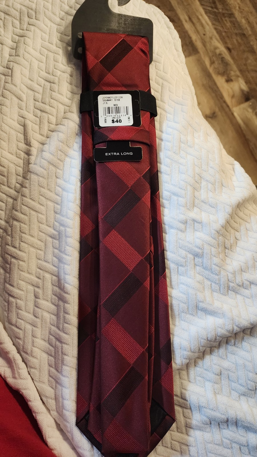 NWT J.Ferrar Men’s Red Tie Extra Long 62.5 Inches x 3.25 Inches Wide