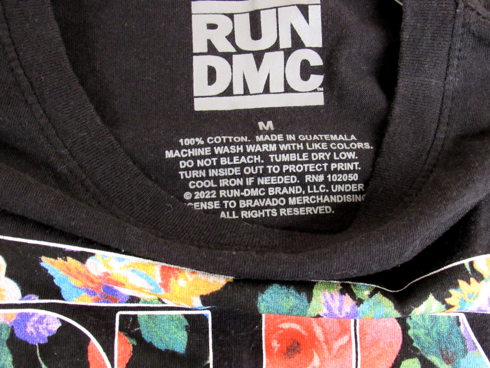 RUN DMC Graphic Black T-shirt Logo Floral Short Sleeve Music Women’s M
