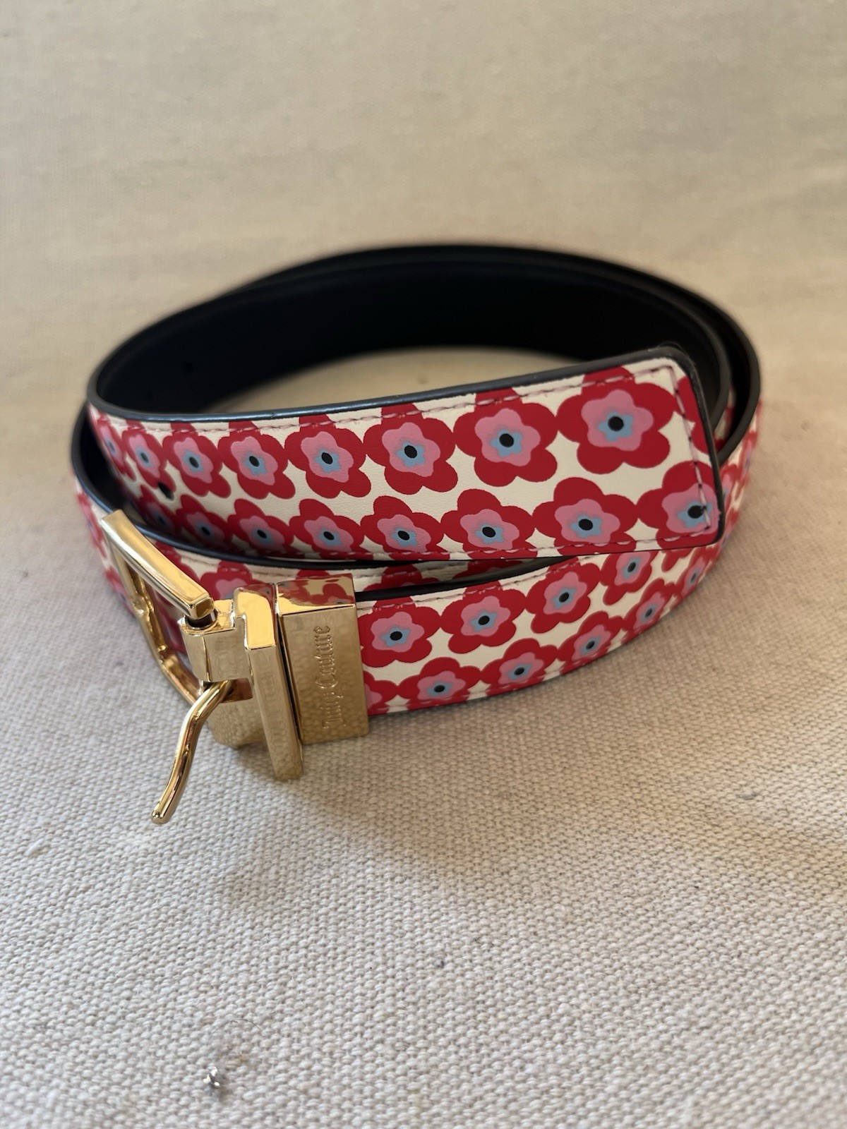 Juicy Couture Red White Pink Blue MOD Flowers Reversible Black 1″ Belt 34-38