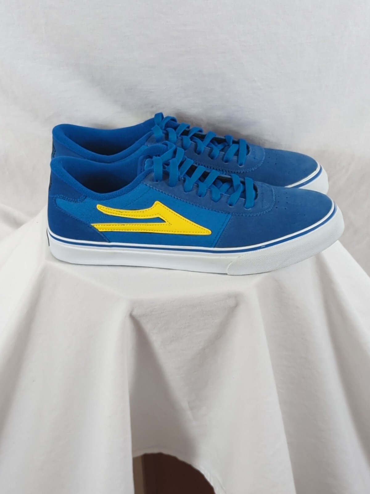Lakai Manchester Mens Blue/Gold Skate Inspired Sneakers Shoes Sz. 10 NWOB