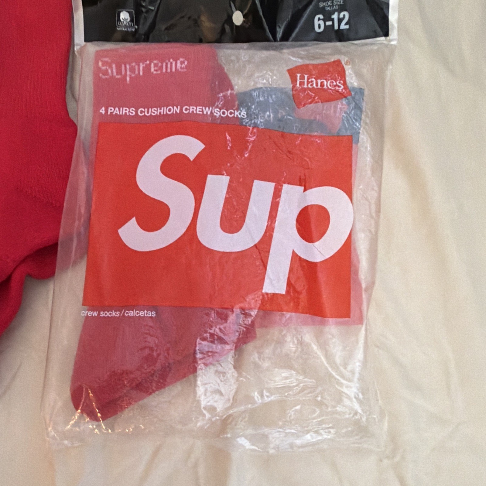 Supreme x Hanes Cushioned Crew Logo Socks Red Men’s 6-12, 3 Pairs only