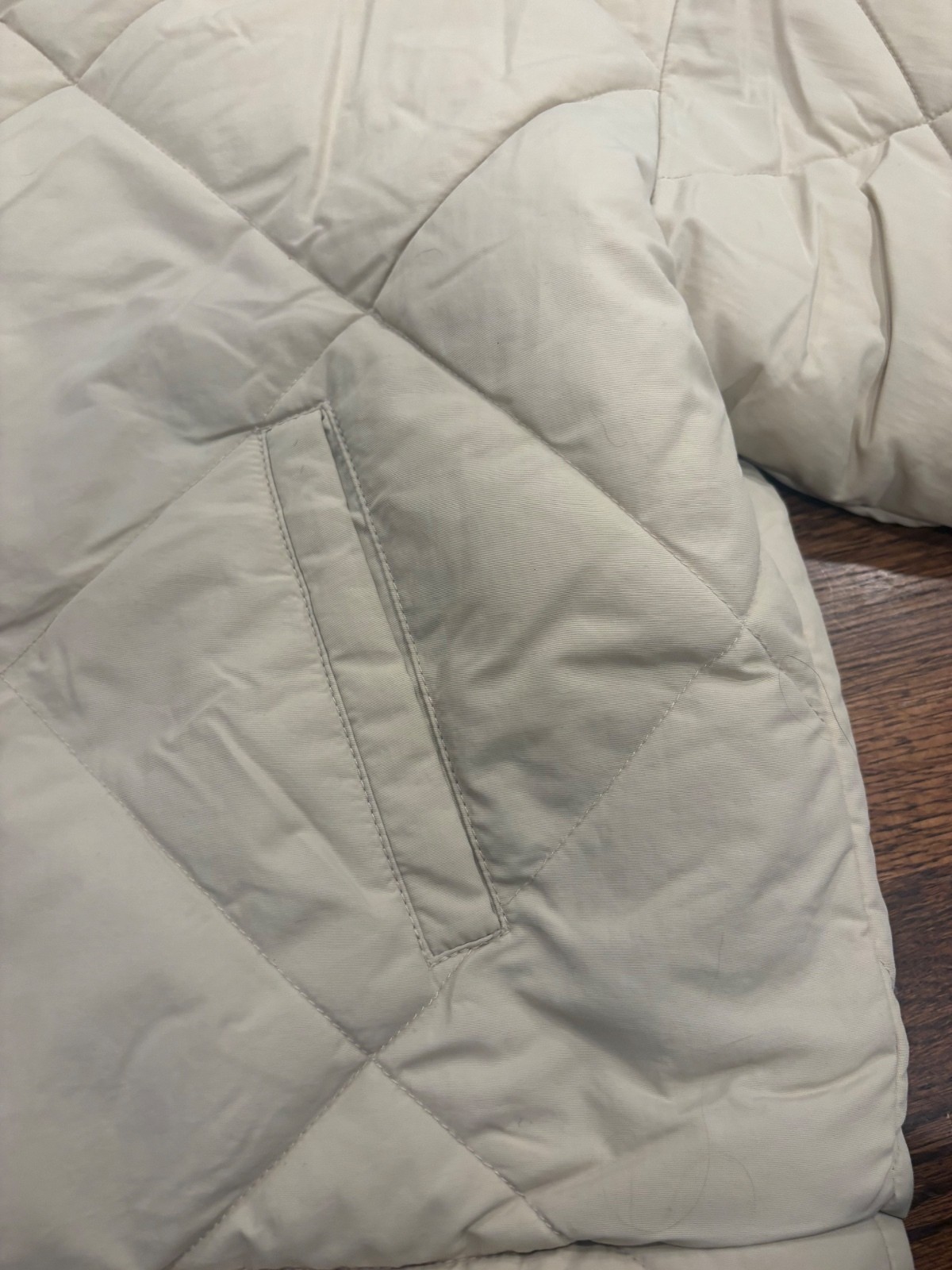 American Eagle Reversible Sherpa Lined Quilted Jacket – Small