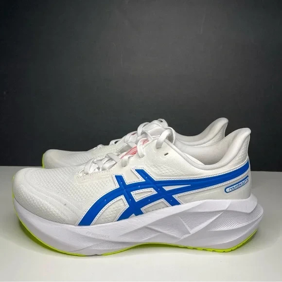 Asics Novablast 5 ATC White Tuna 1011C137-100 Men’s size 8.5