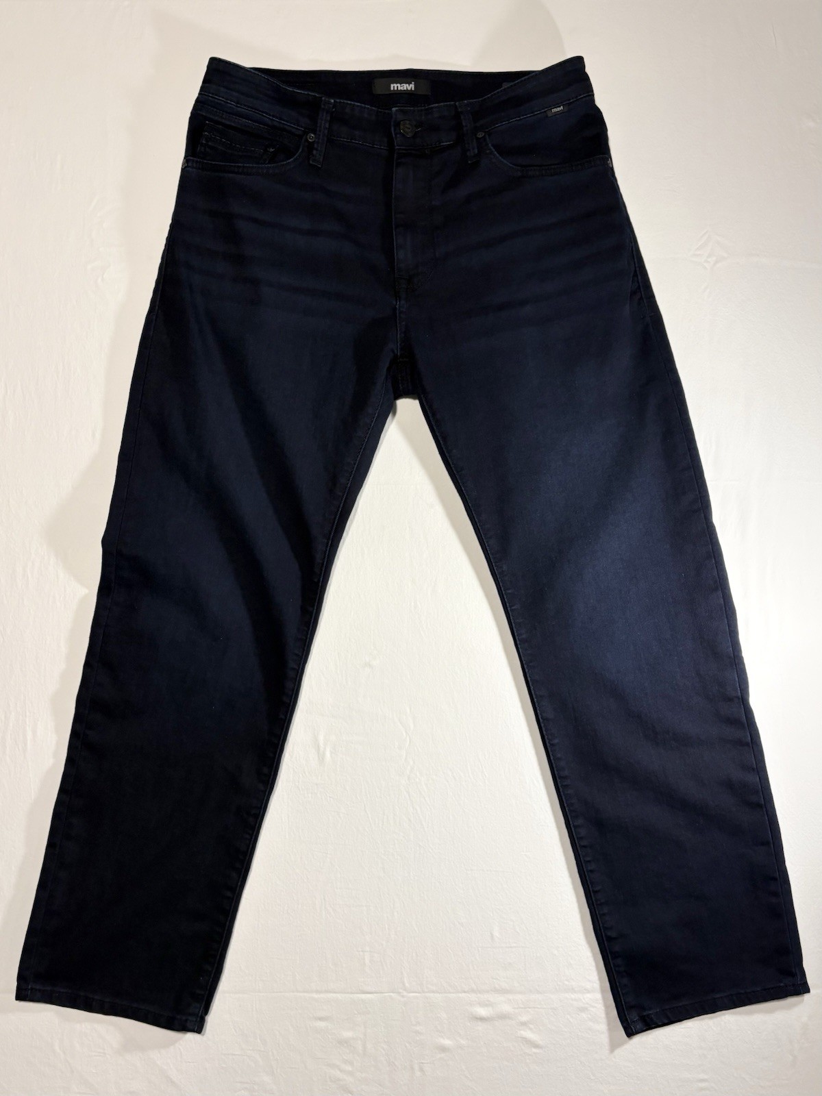 Mavi Men’s Zach Straight Leg Dark Wash Blue Denim Jeans Mid Rise 5-Pocket