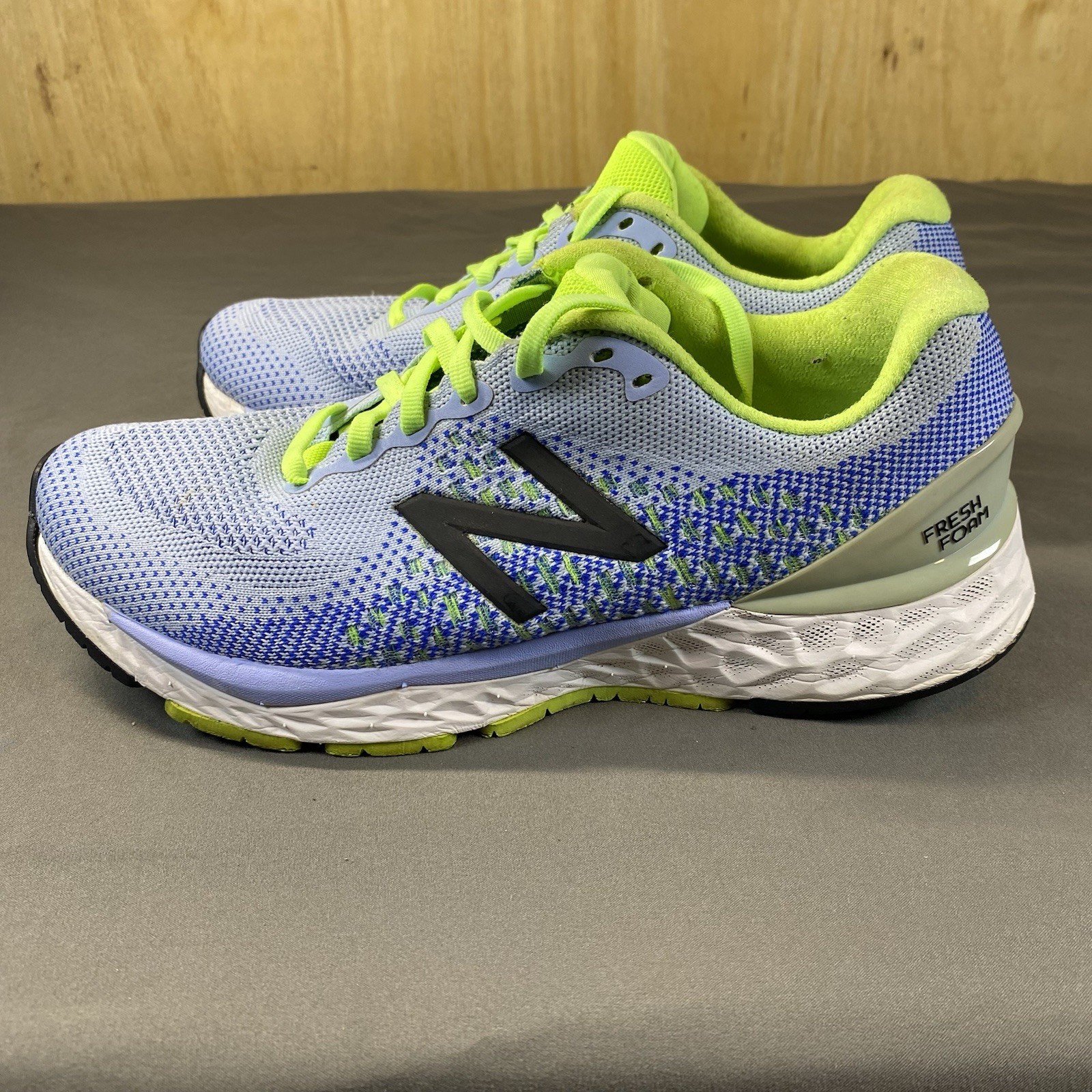 New Balance Womens W880F10 Blue Running Shoes Sneakers Size 10