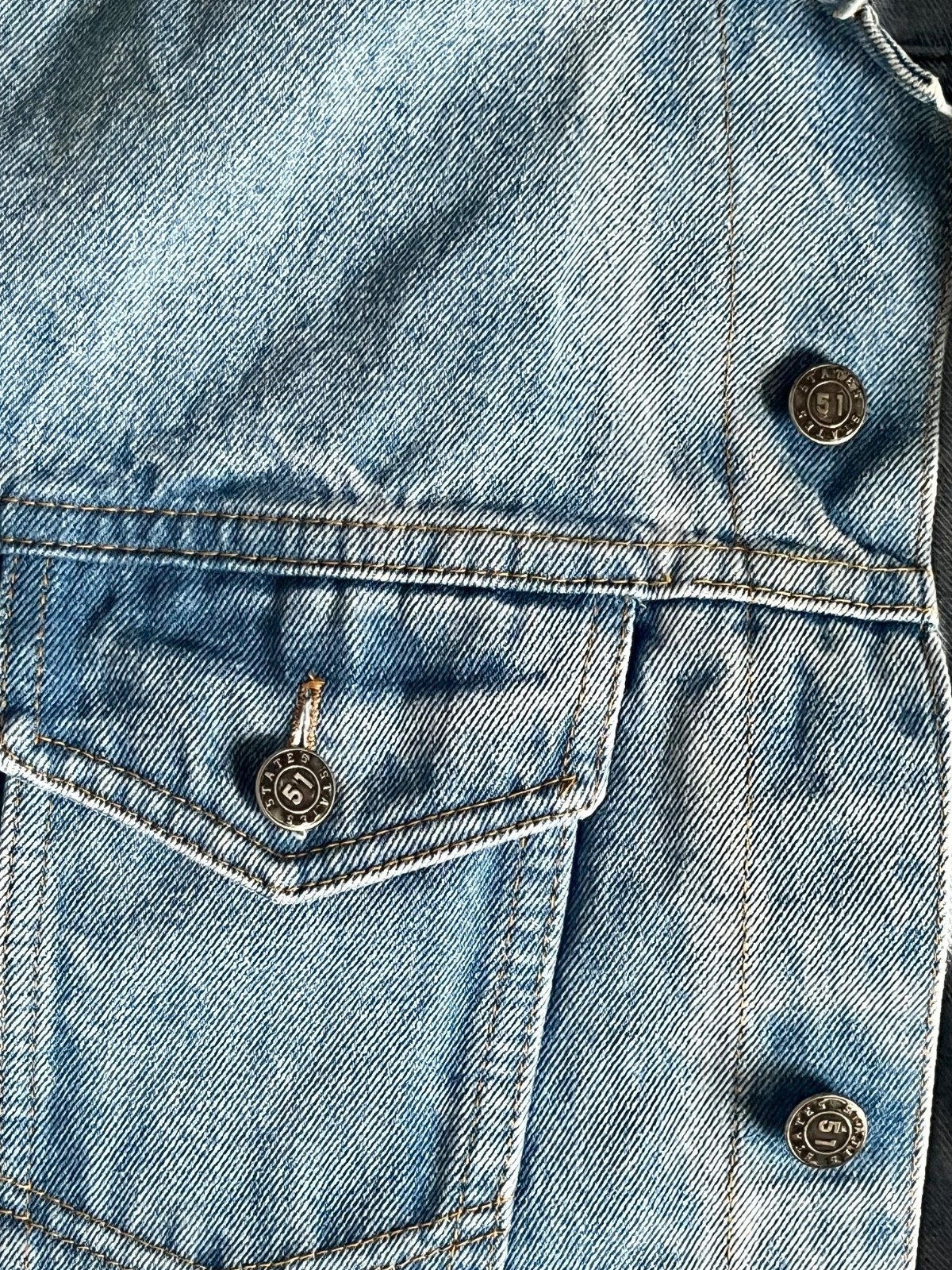 VIP ARCHIVE 51 STATES Vintage Made In England 100% Cotton Denim Vest L