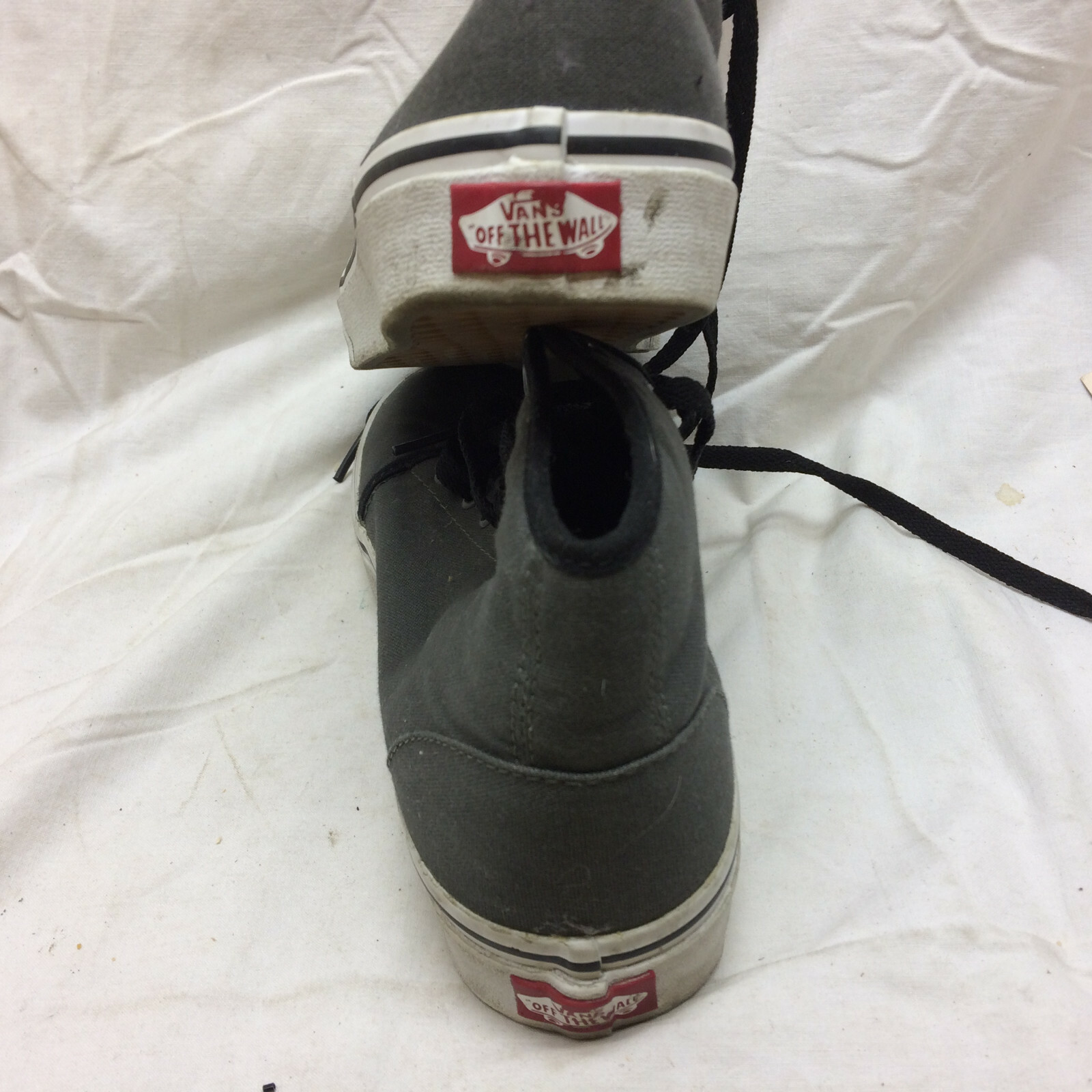 Vans Skate Shoe Sneakers Off The Wall Hi Top Unisex Men 5.5 Women 7 Gray