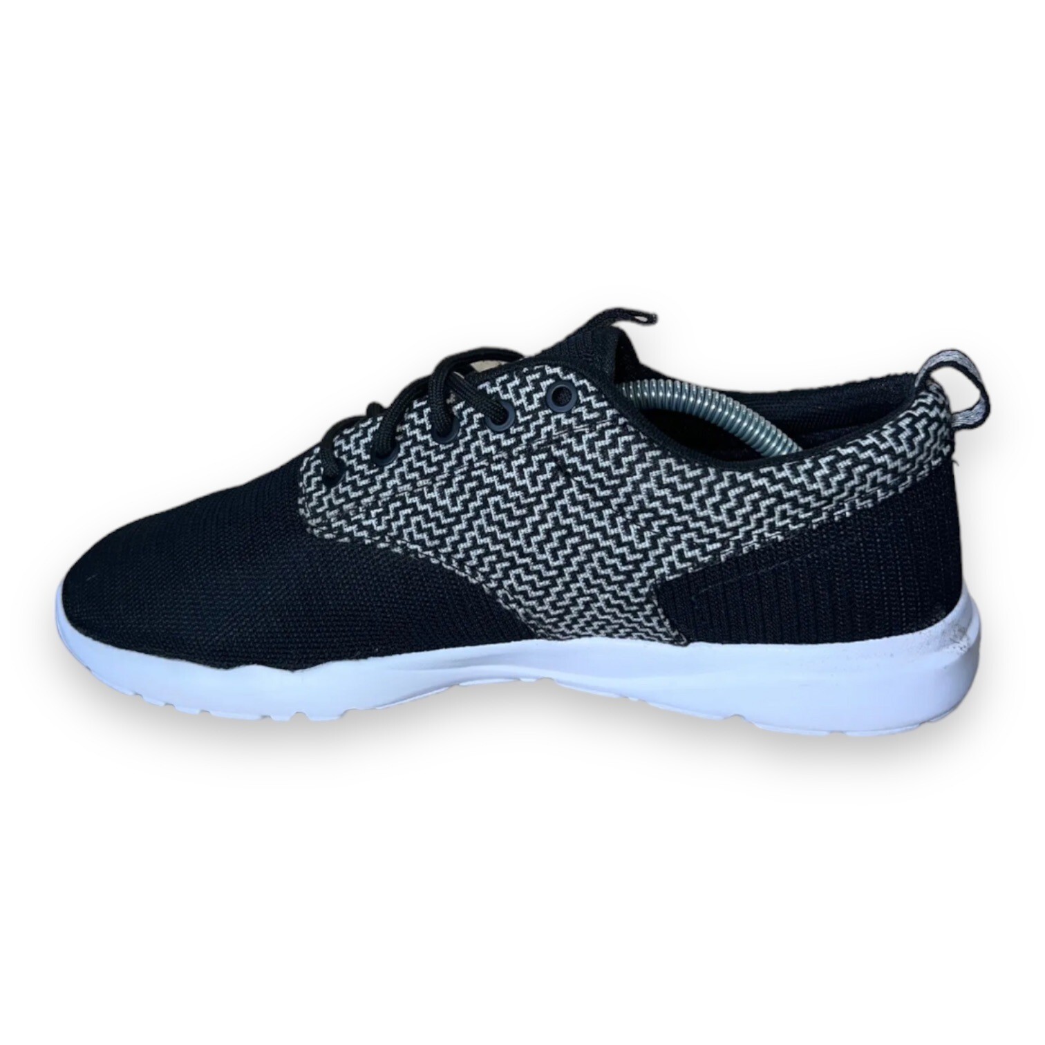 DVS Shoe Company Premier 2.0 Black/ White Women’s 9.5