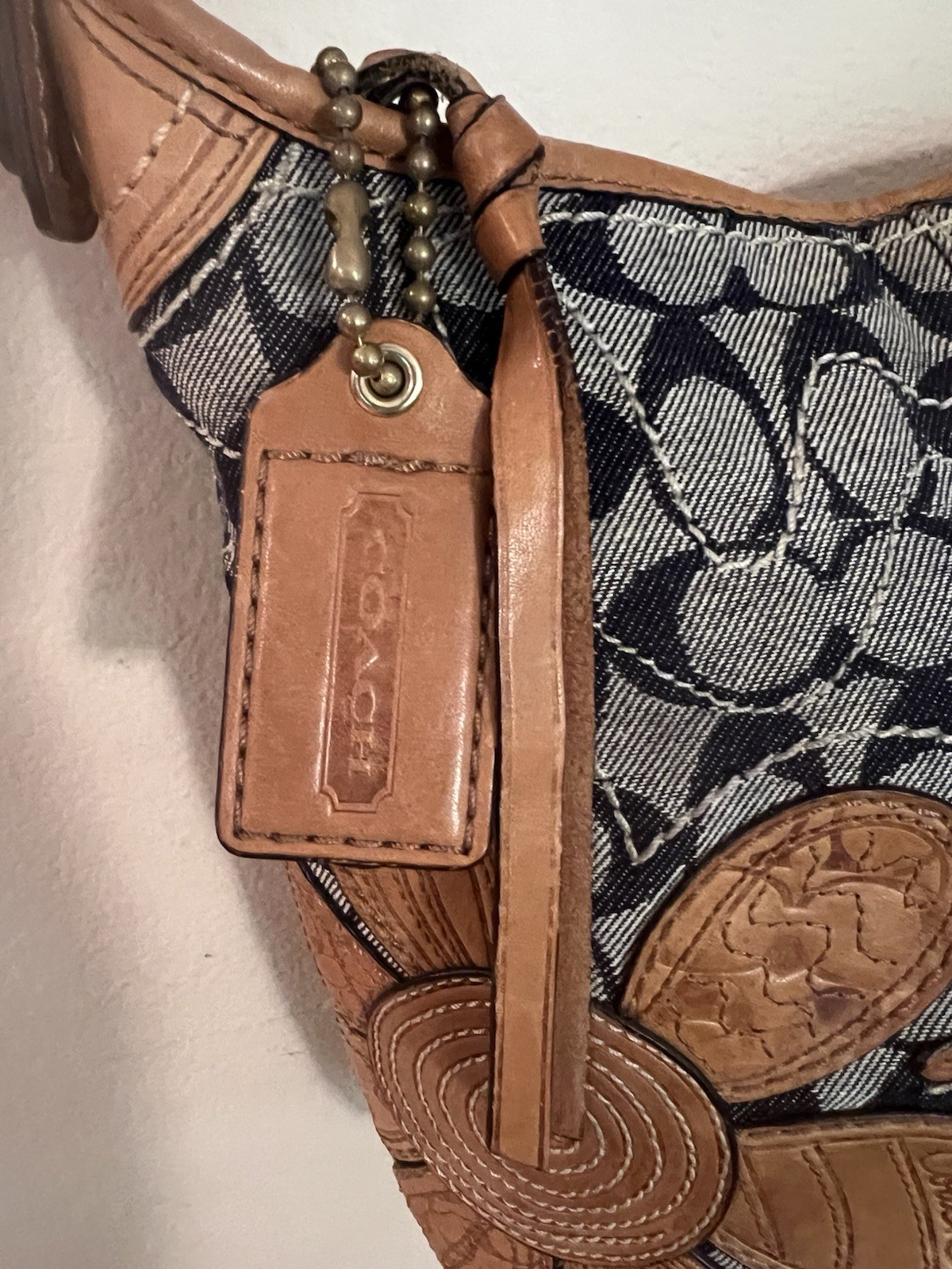 COACH Bleecker 11781 Denim Jacquard Floral Appliqué Hobo Vachetta Lthr Good Cond