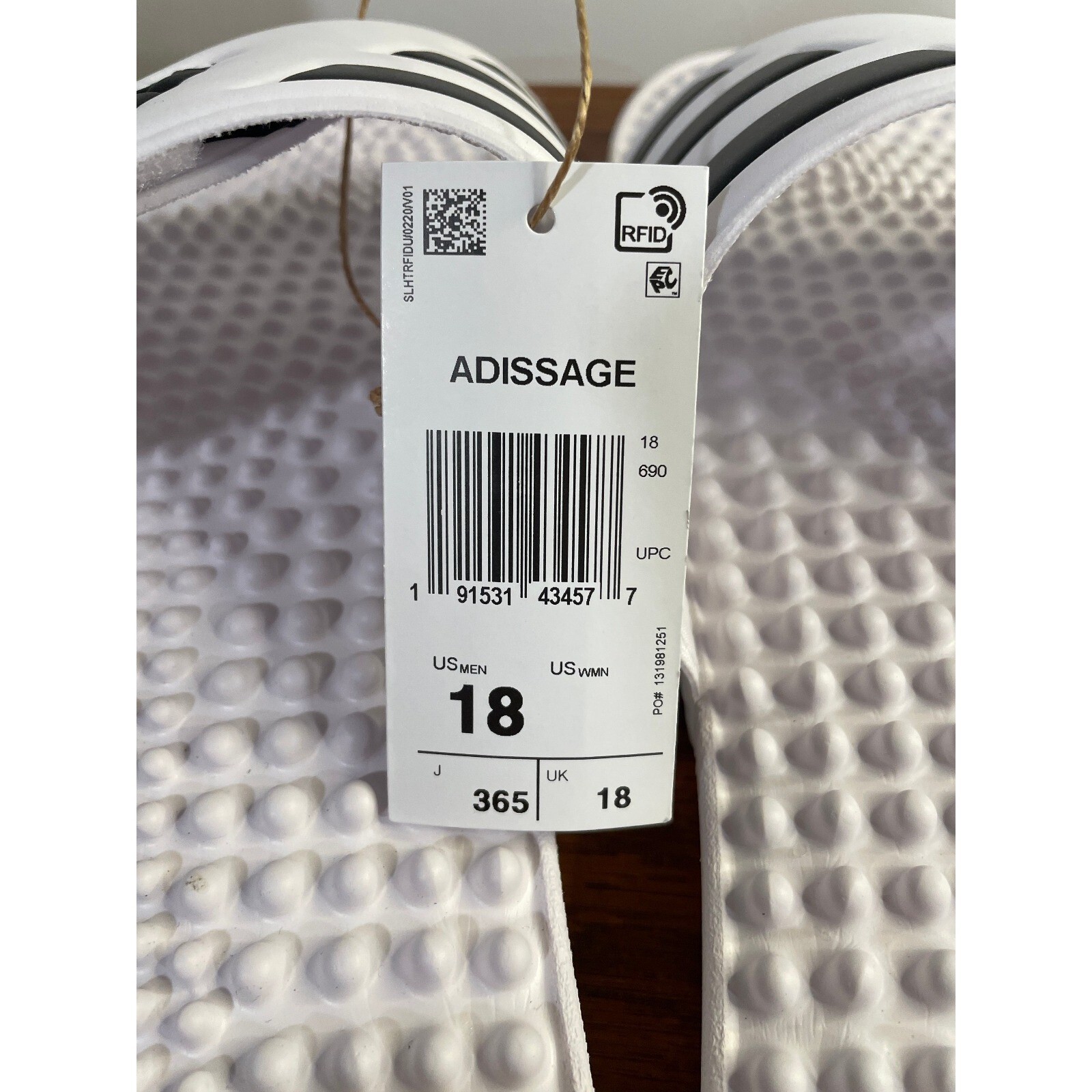Mens 18 w/Box NEW Adidas Adissage Slides Sandal Massage Comfort White Black