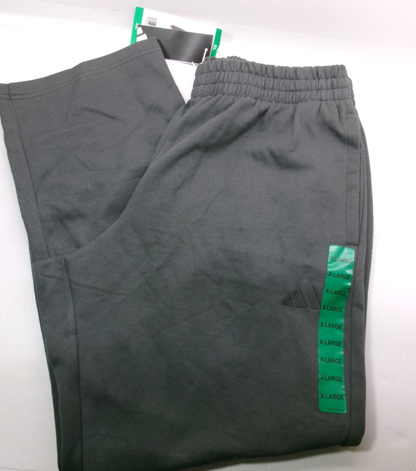 Adidas Fleece Pant with Pockets High Rise Waist elastic tie Open Leg Black/Gray