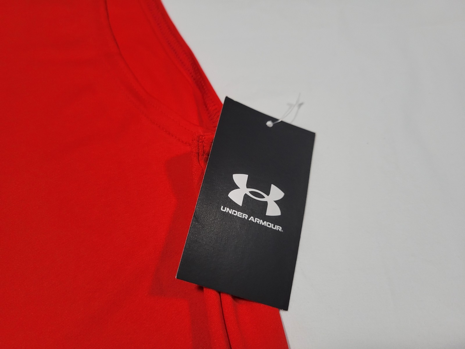 Under Armour Mens Velocity Muscle Tank Heat Gear Loose 1327972-600 Red