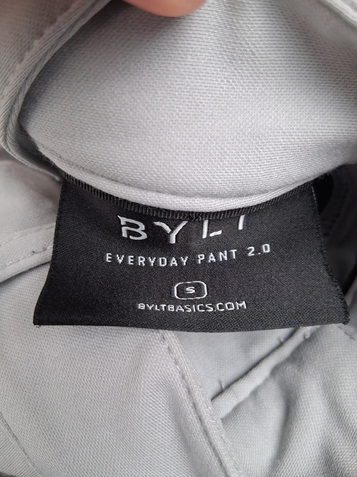 BYLT Everyday Pant 2.0 Mens Small 30×29 Slim Fit Gray Commuter Tech Chino