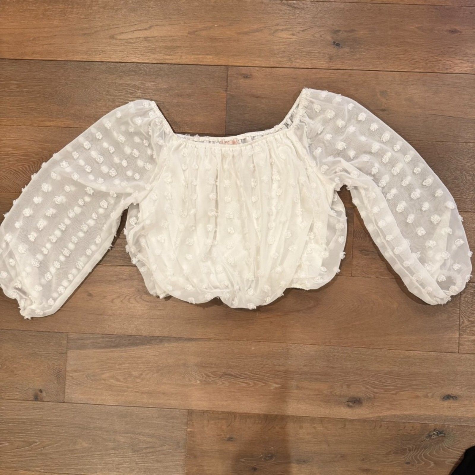 White fancy blouse | size M