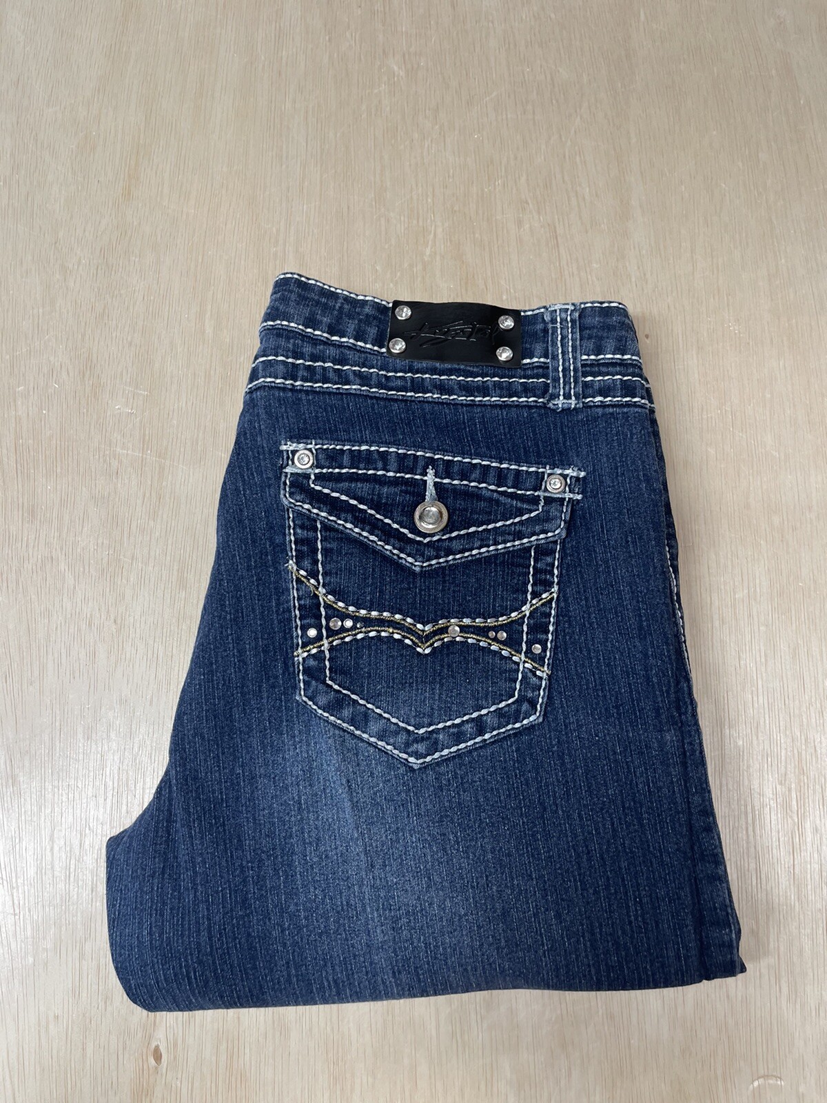 Krystal Jeans Womens Size 11 Approx 33×32 Straight Leg Mid Rise Bling Pockets