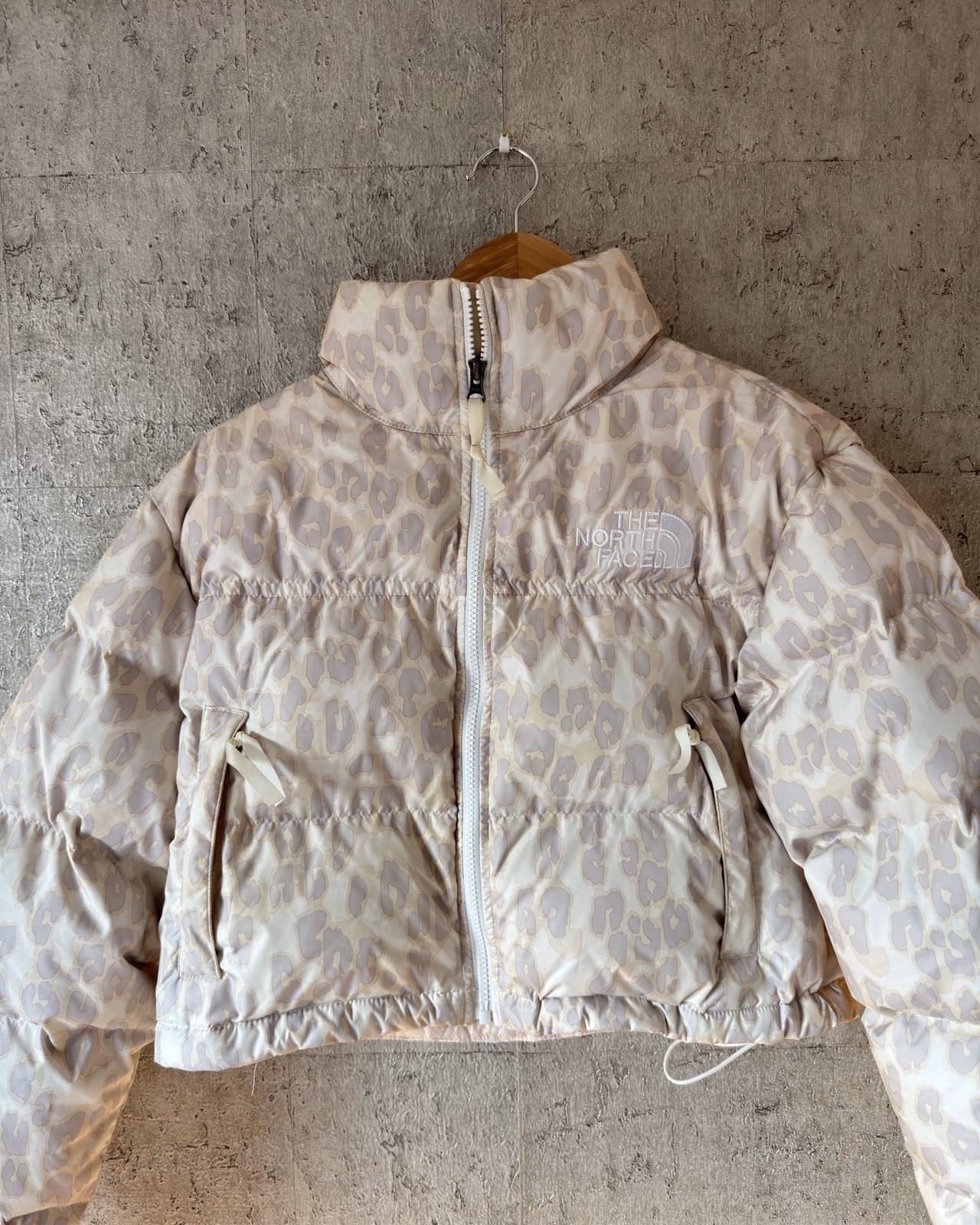 The North Face Nuptse Cropped Leopard Print Puffer Jacket – Women’s Small 700