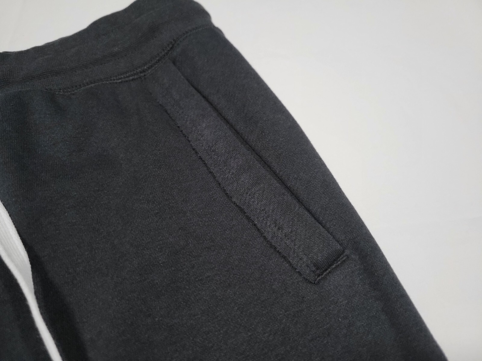 Nike Mens Sportswear Alumini Shorts Soft French Terry DX0502-010 Black-white