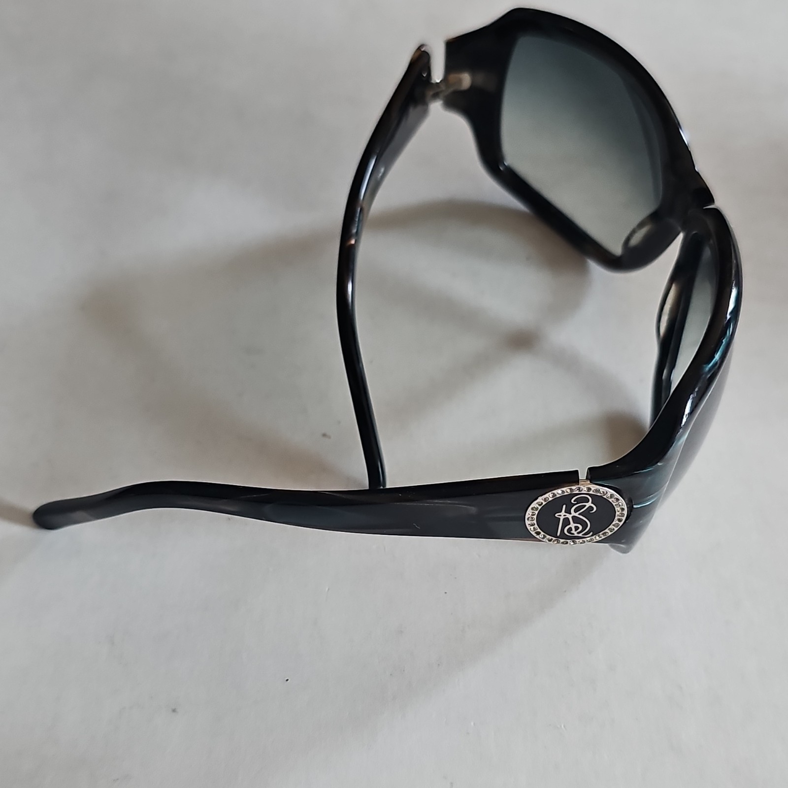 Kate Spade 01C8 Oversized Black Plastic Women’s Sunglasses Gray Gradient 115mm