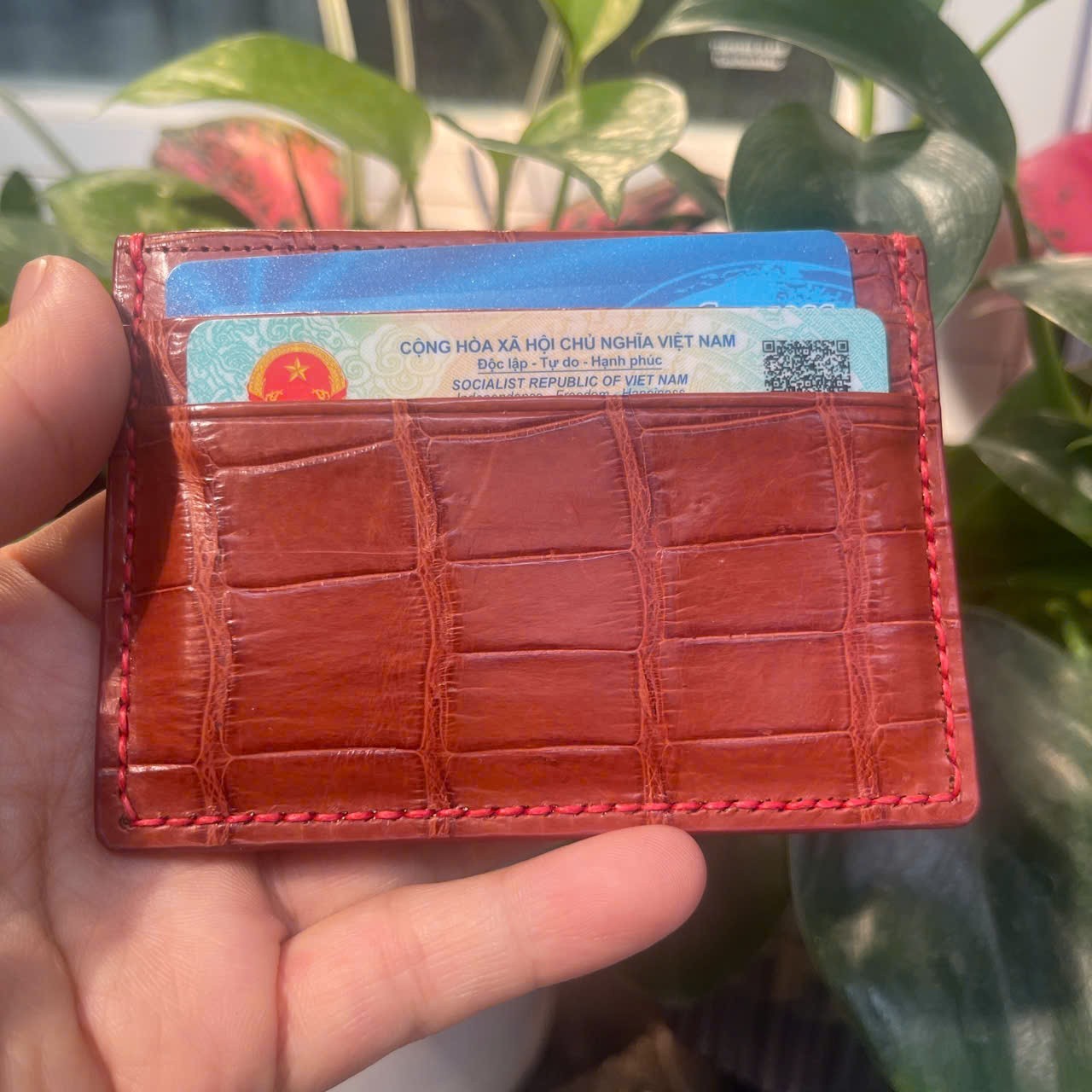 GENUINE LEATHER SKIN CREDIT CARD HOLDER/ WALLET CARD HOLDER FOR MEN