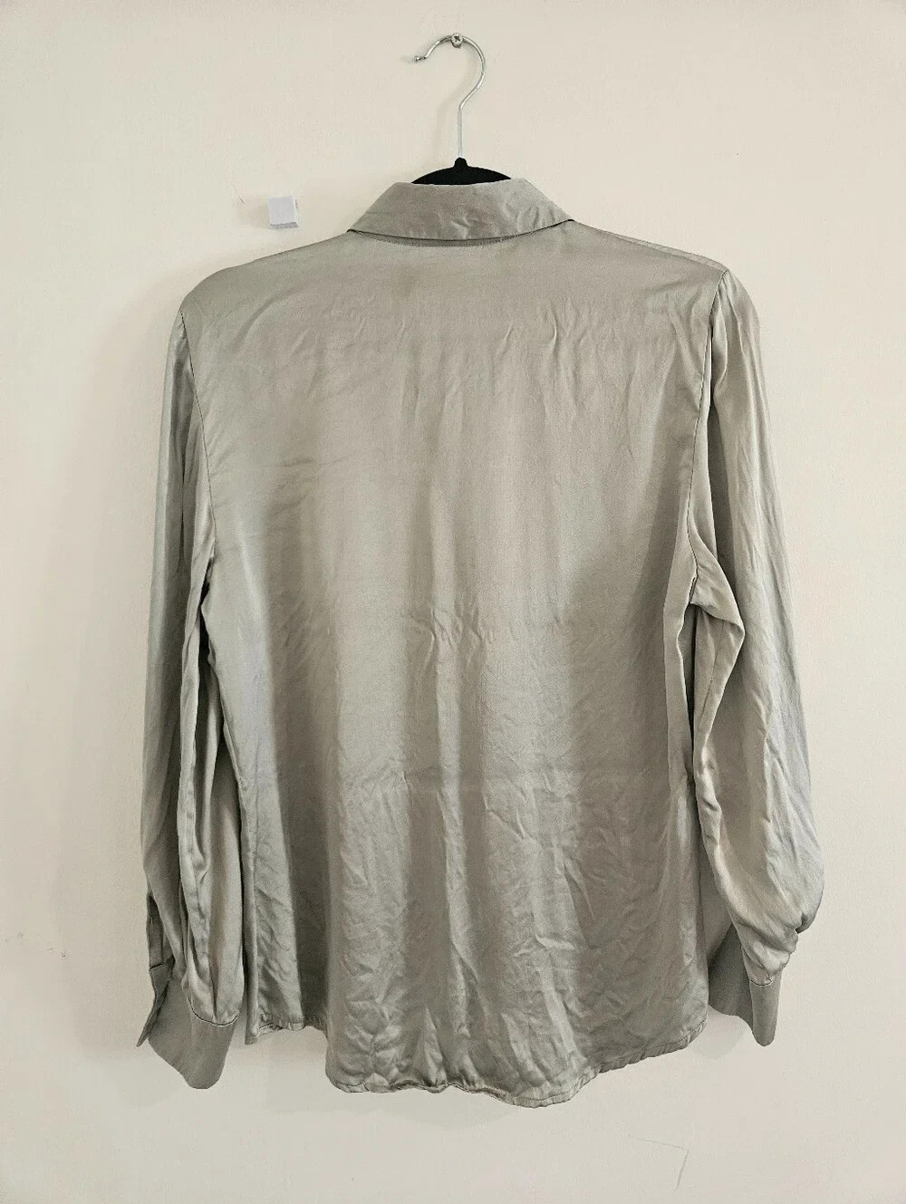 Talbots 100% Silk Blouse Button Down Shirt, Light Sage Green, Size 6