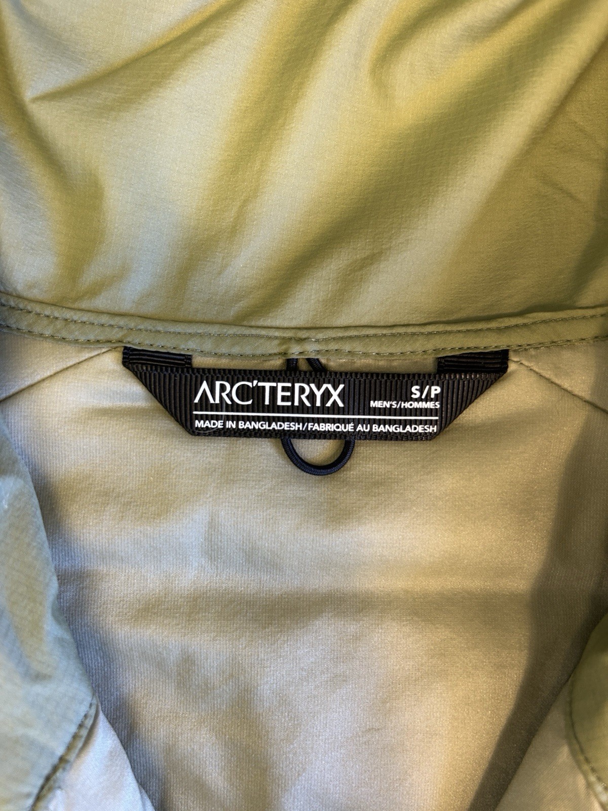 Arc’teryx Atom SL Hoody Jacket Olive Pale Green Men’s Size Small Mint Condition