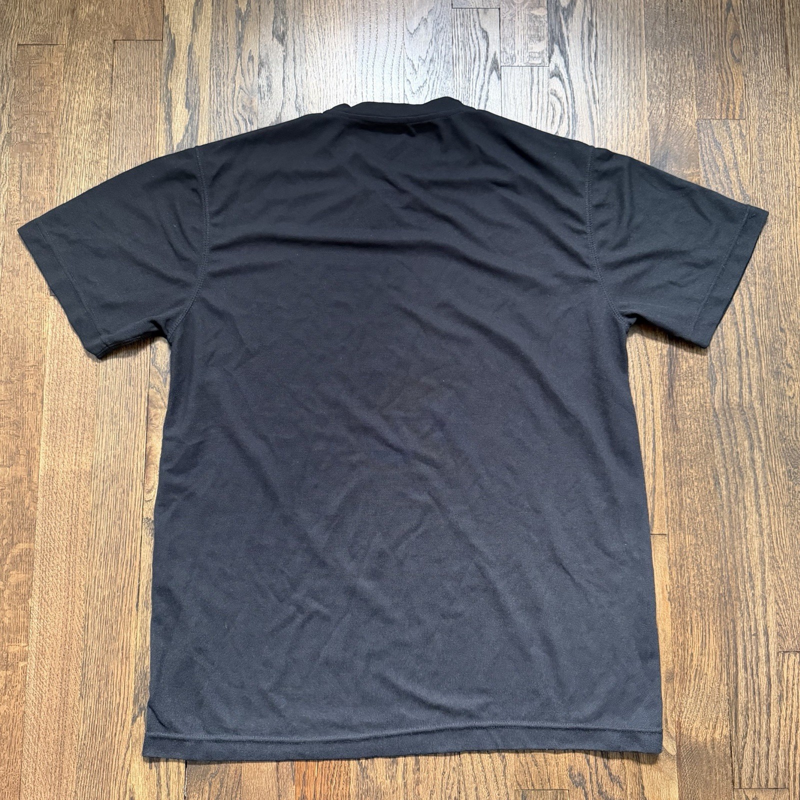 Apple Retail Store Employee Shirt Large 2005-07 Black Nylon Rubber Tab Sleeve