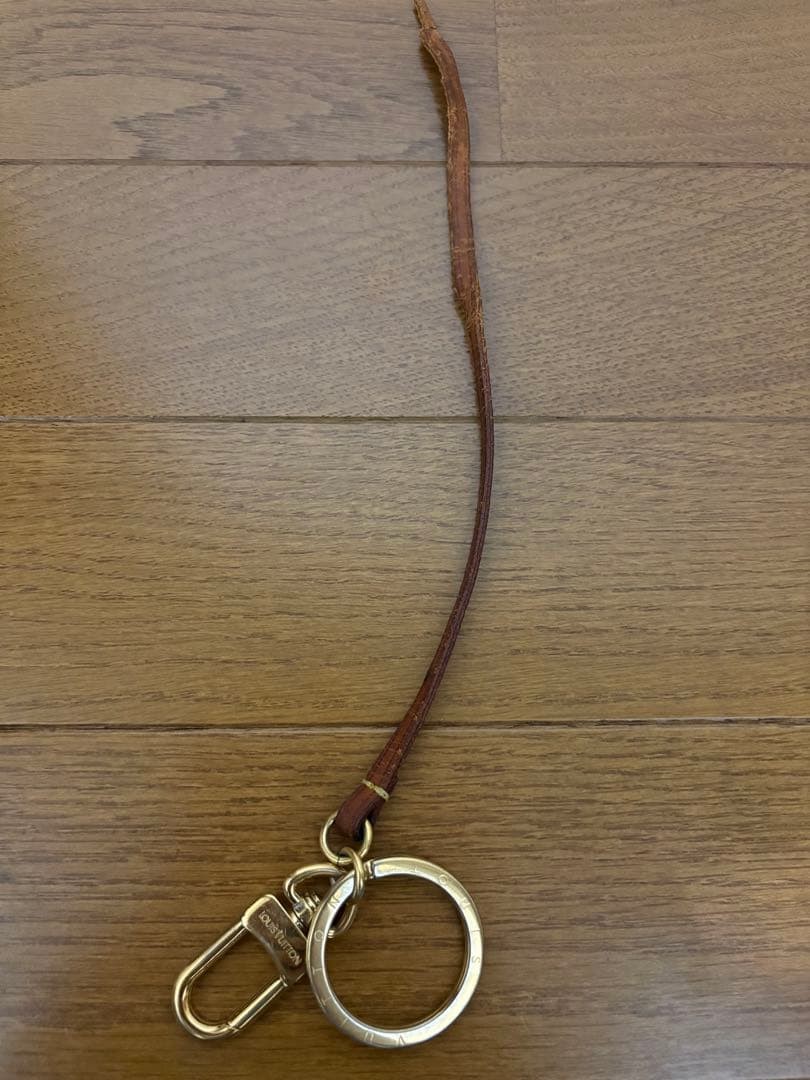 Authentic Louis Vuitton Monogram Artsy MM M40249 Shoulder Bag