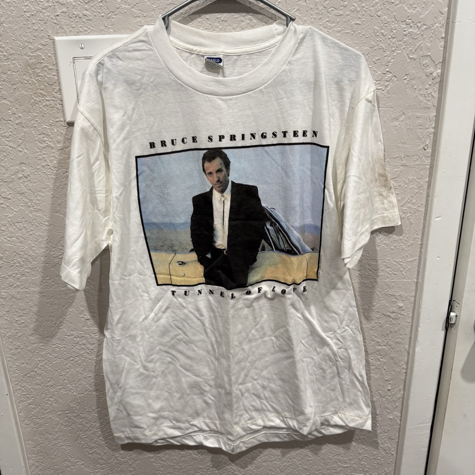 Ched by Anvil Bruce Springsteen Tunnel of Love Men’s XL White Poly Cotton Tee