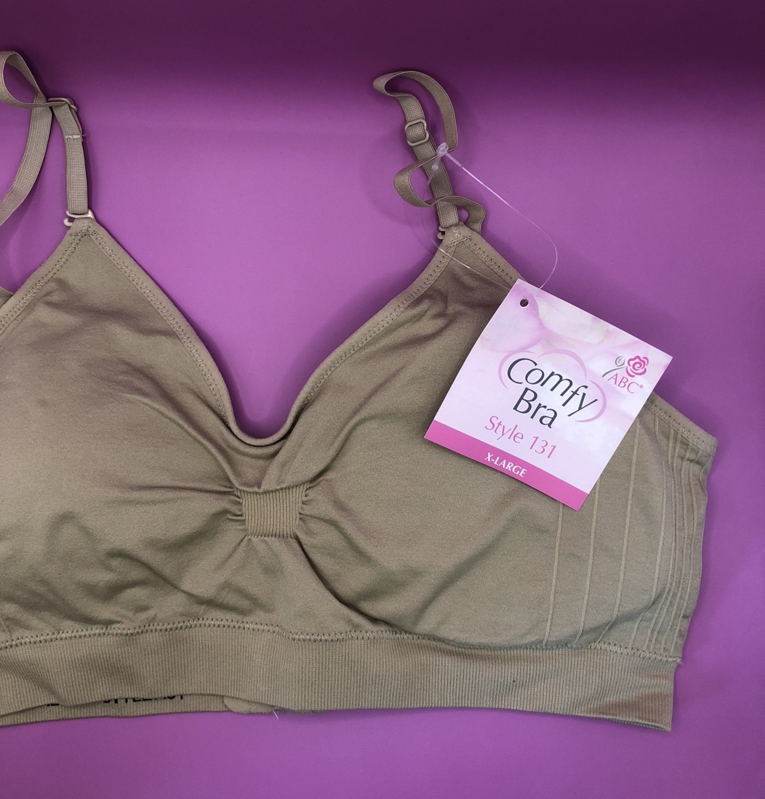 NWT #131 Leisure “Comfy Classic” Seamless Pocketed Mastectomy, Non-wire bra 1x