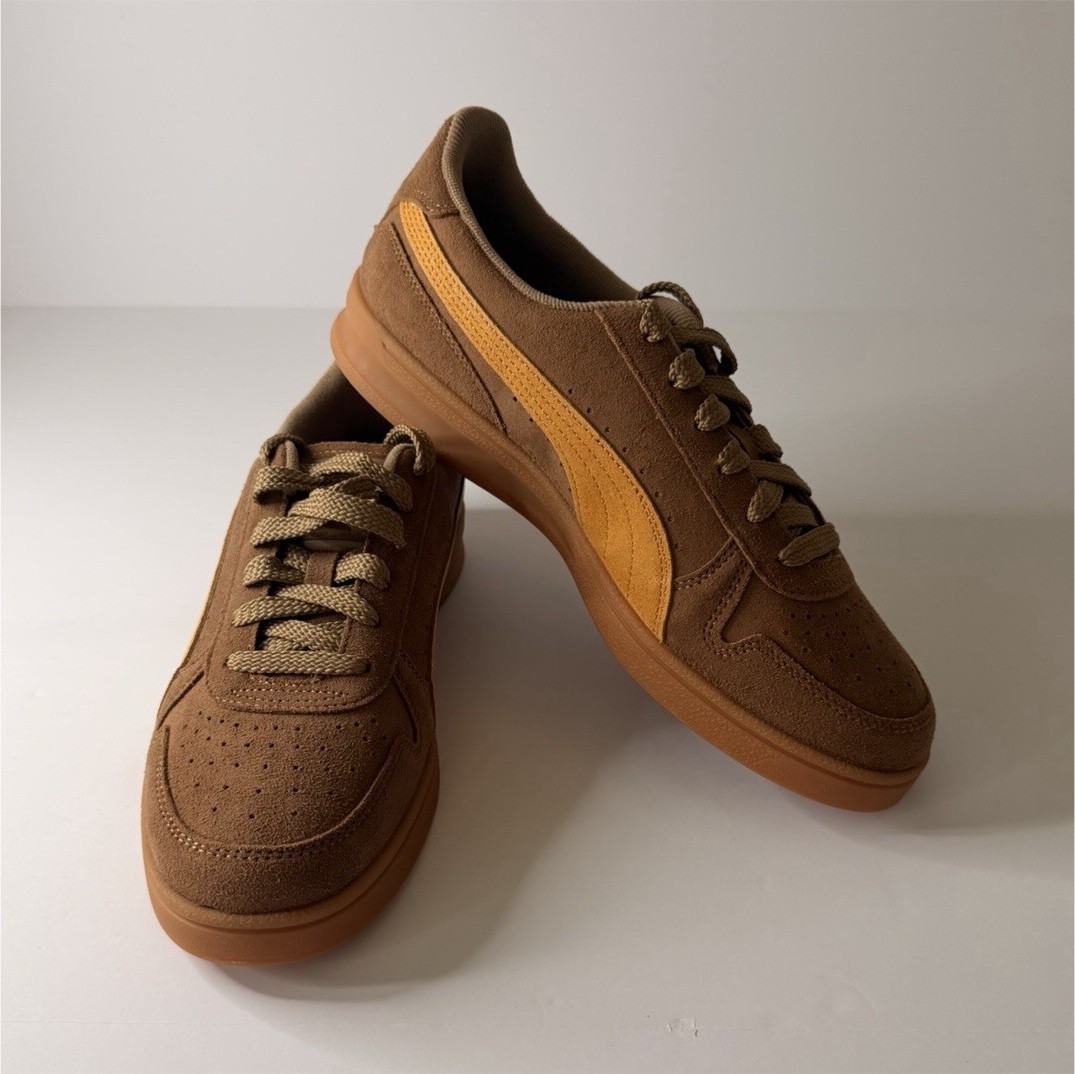 PUMA Indoor R Suede Men’s Low Top Lace-Up Sneaker Chocolate Chip/Sport Yellow