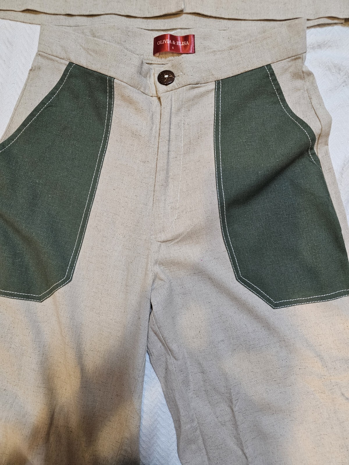 SET Olivia and Elisa Exclusive Tropicia Beige Pants and Shirt Outfit Size S