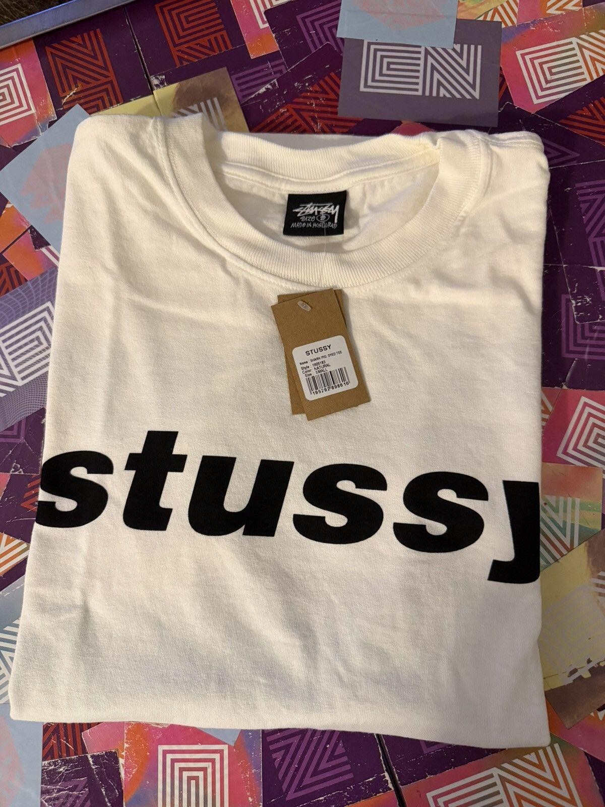 Stüssy Shark Tee Natural • Small