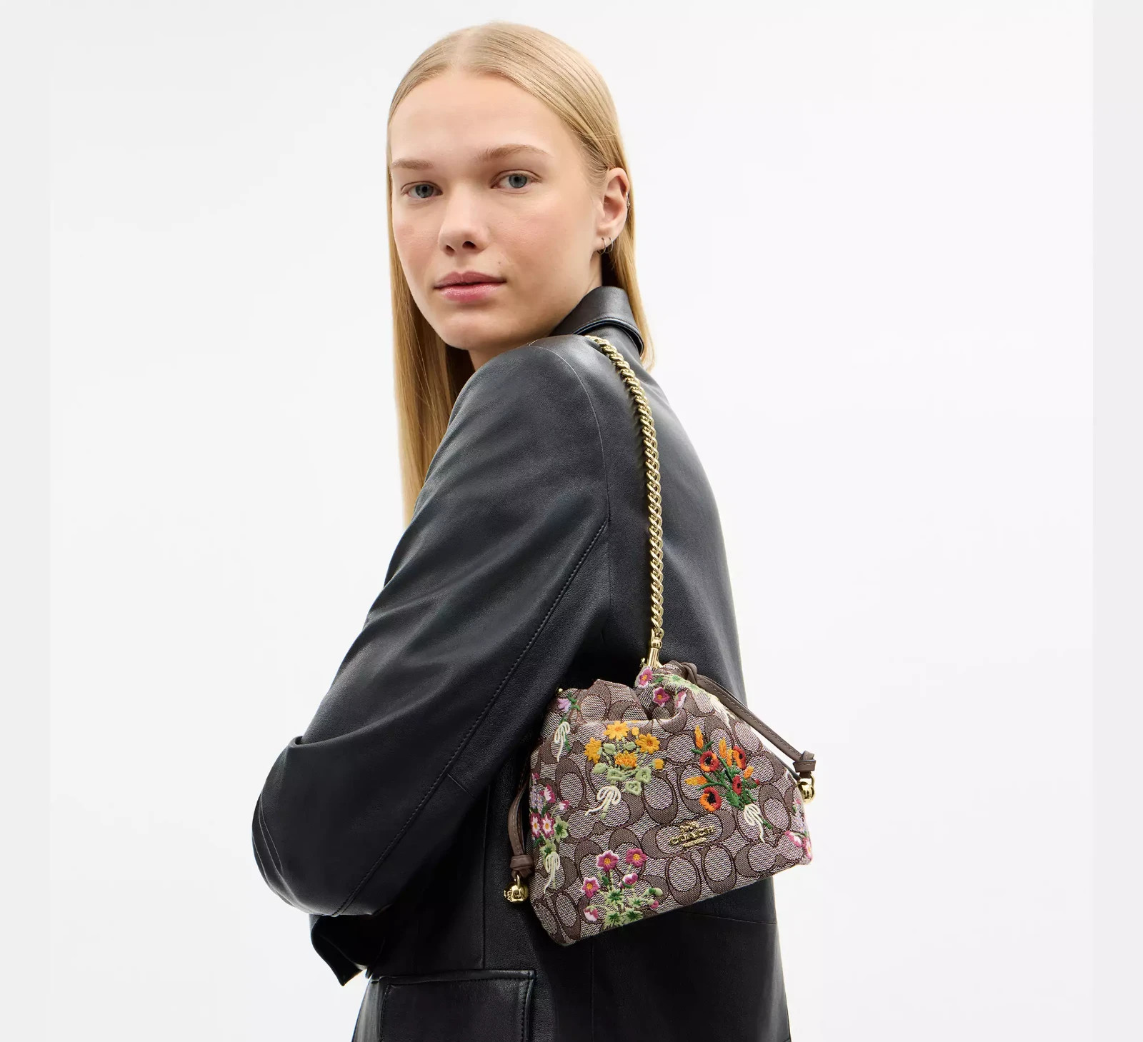 NWT Coach Faye Mini Drawstring Bag In Signature Jacquard With Floral Embroidery