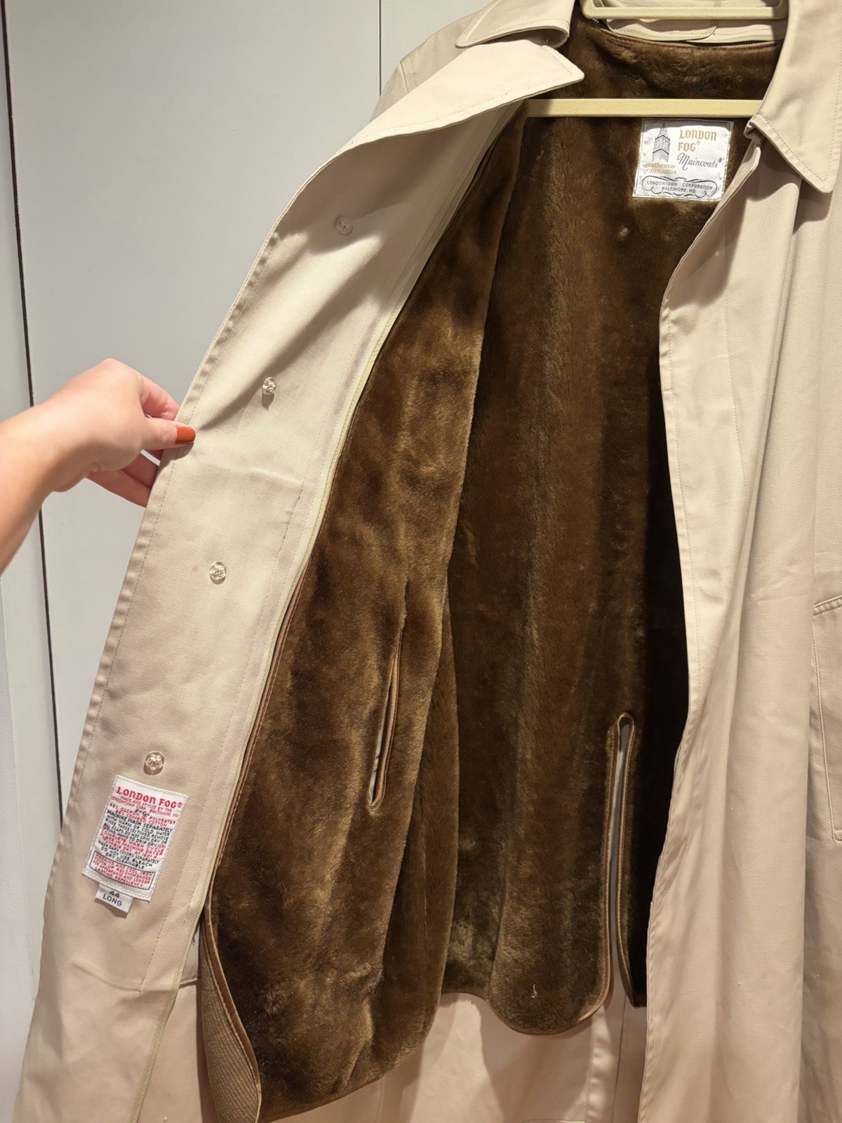 London Fog Maincoats Men’s Trench Coat Beige Canvas removable Faux Fur Lining 44