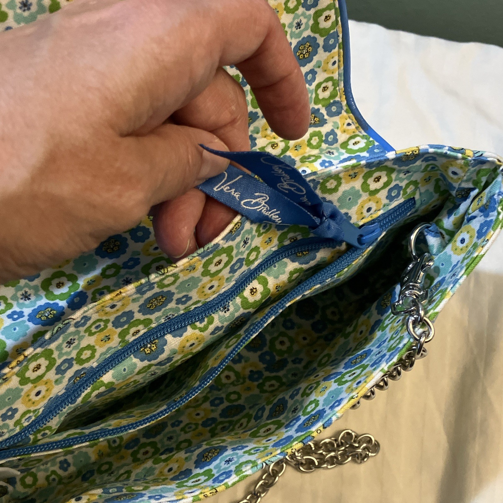 Vera Bradley Floral Quilted Shoulder Bag Purse w/ Detachable Silver Chain Strap