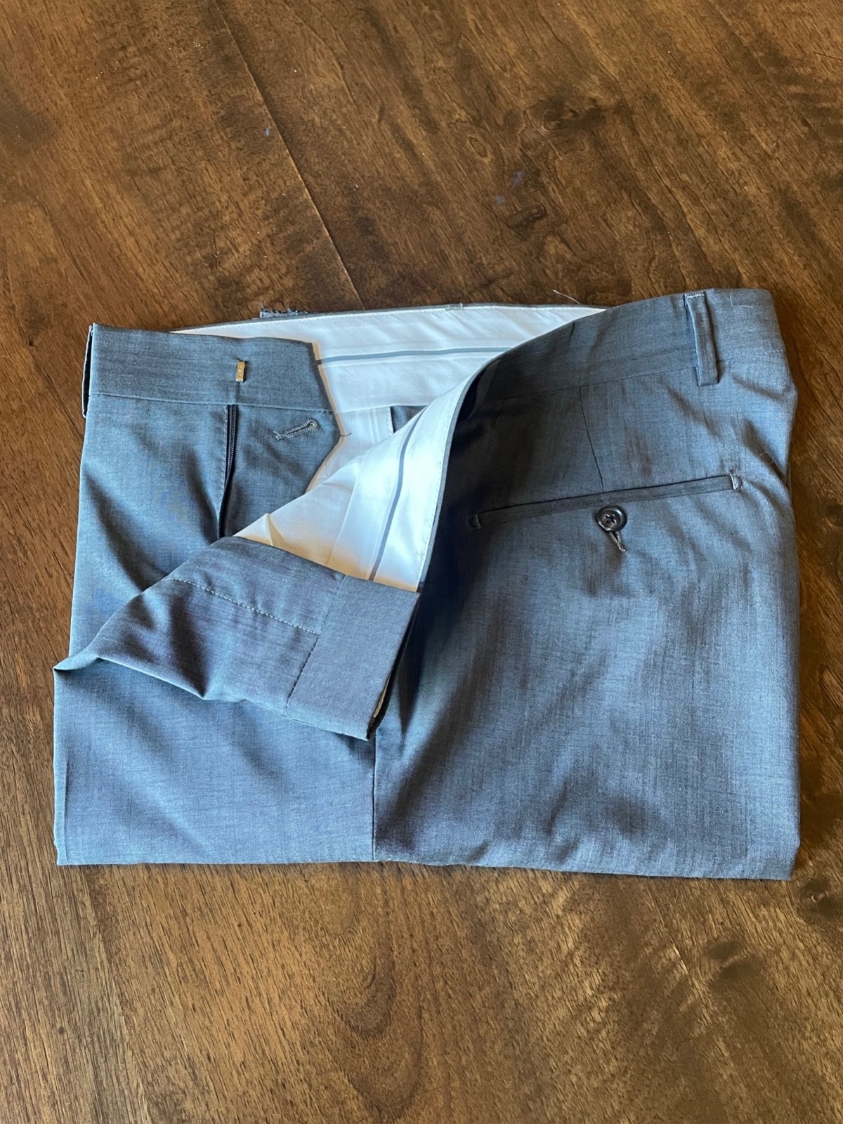 NEW HABERDASH Chicago Men’s Barberis 100% Italian Wool Pants 33W Unhemmed NWT