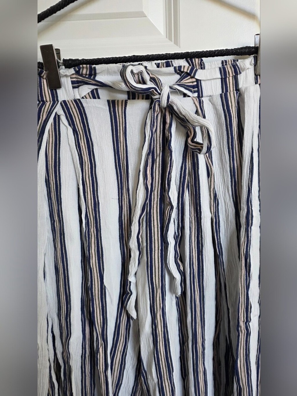 Simplee White Stripe Wide Leg Palazzo Pants Tie Waist Resort Beach Pants Size S