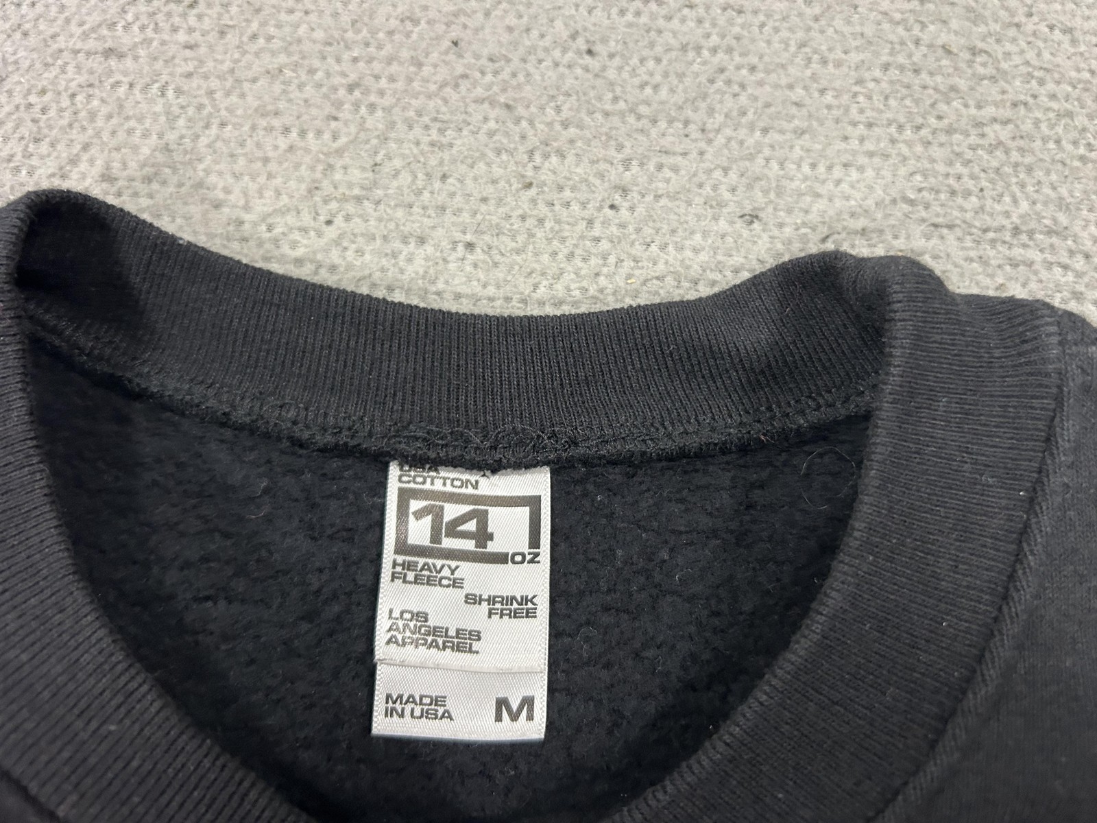 Los Angeles Apparel Sweatshirt Mens Medium 14 oz Heavy Fleece Cozy Crewneck USA