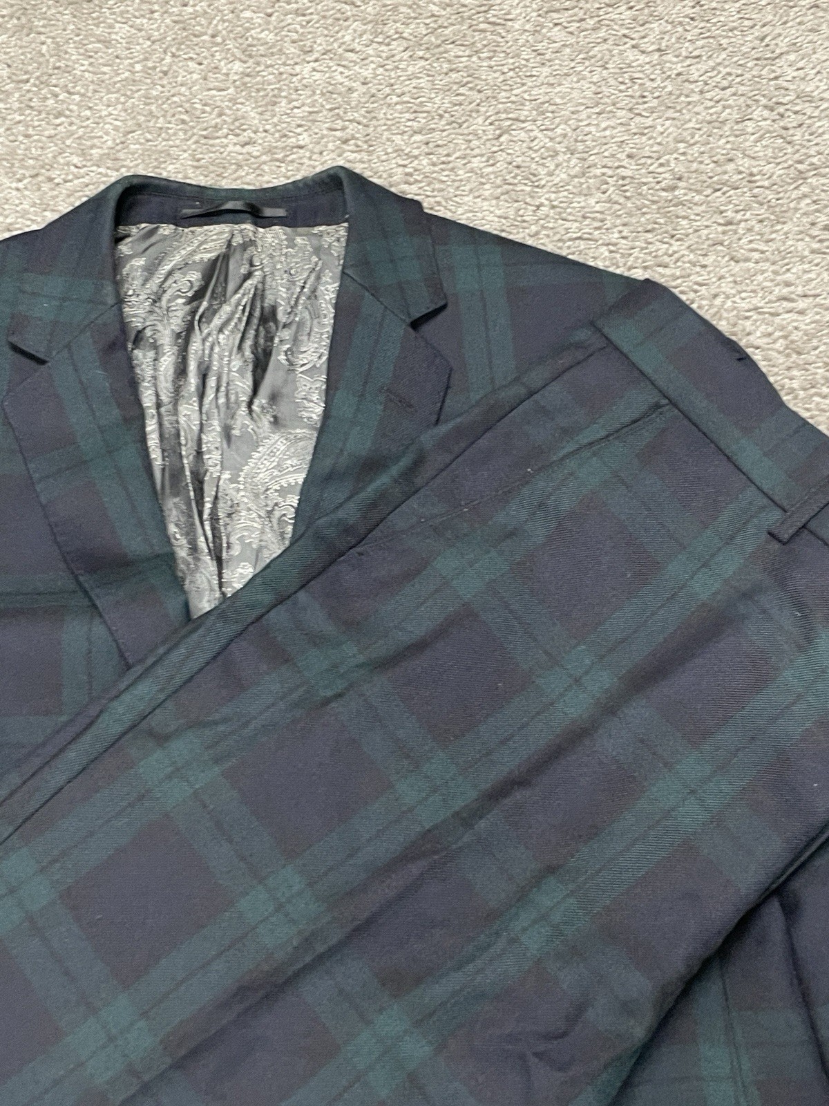 Devil’s Advocate Men’s Two Piece Suit Chest: 40 Pants 32×27 Tartan Wool/Poly Euc