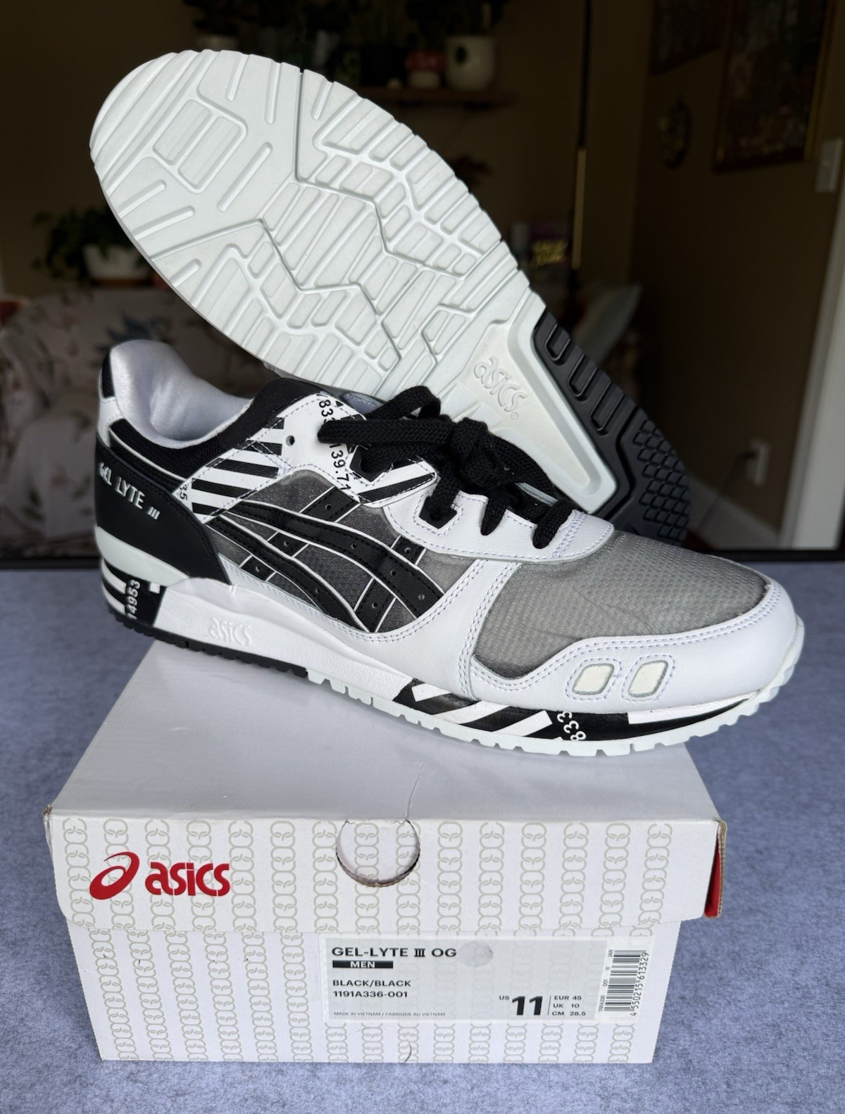 ASICS GEL-LYTE III OG Tokyo / “Barcode” (30th Anniversary) – 11M *BRAND NEW*