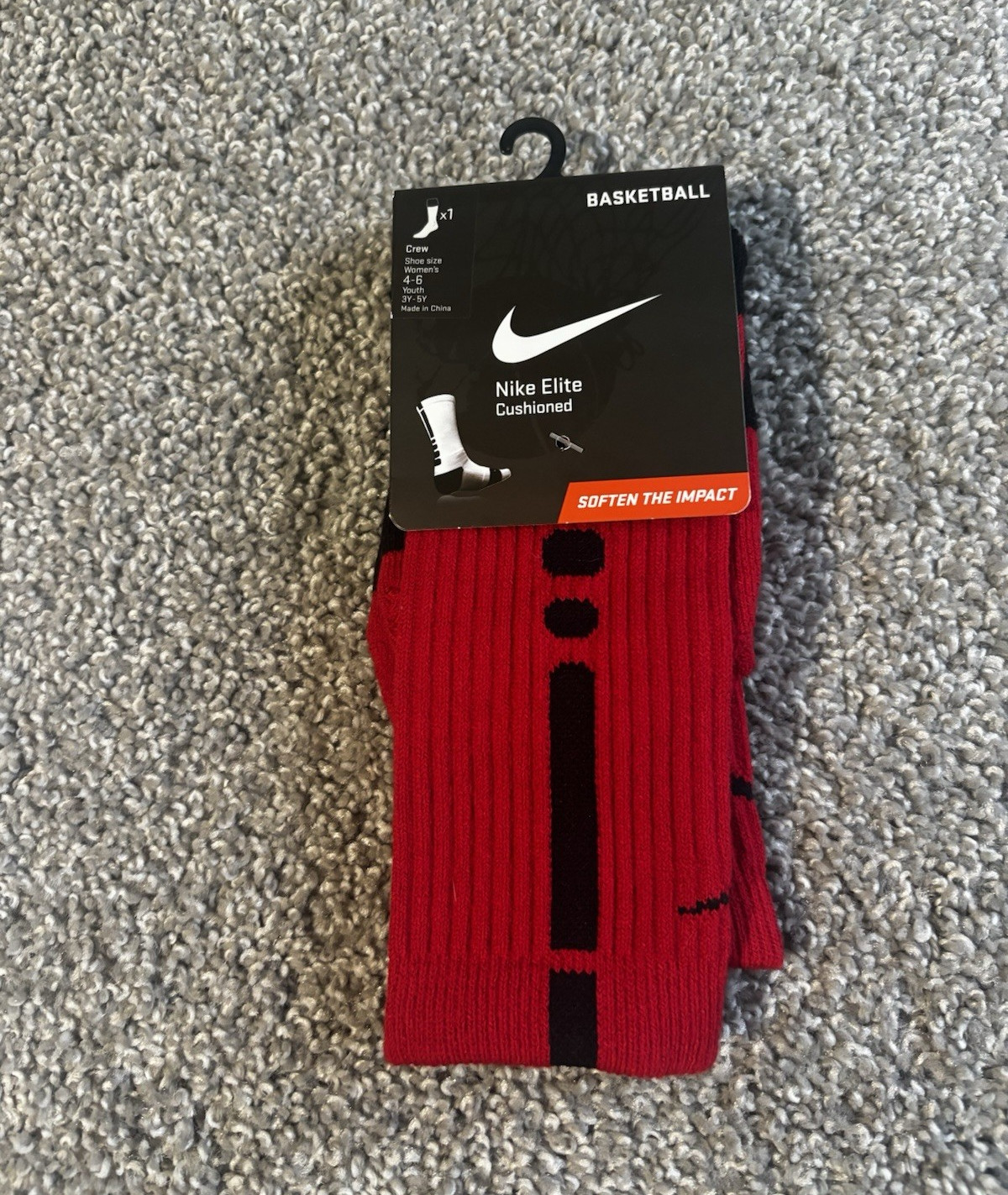 Nike Elite Cushioned Basketball Crew Socks Red/Black Size S 1 Pair SX3629-650