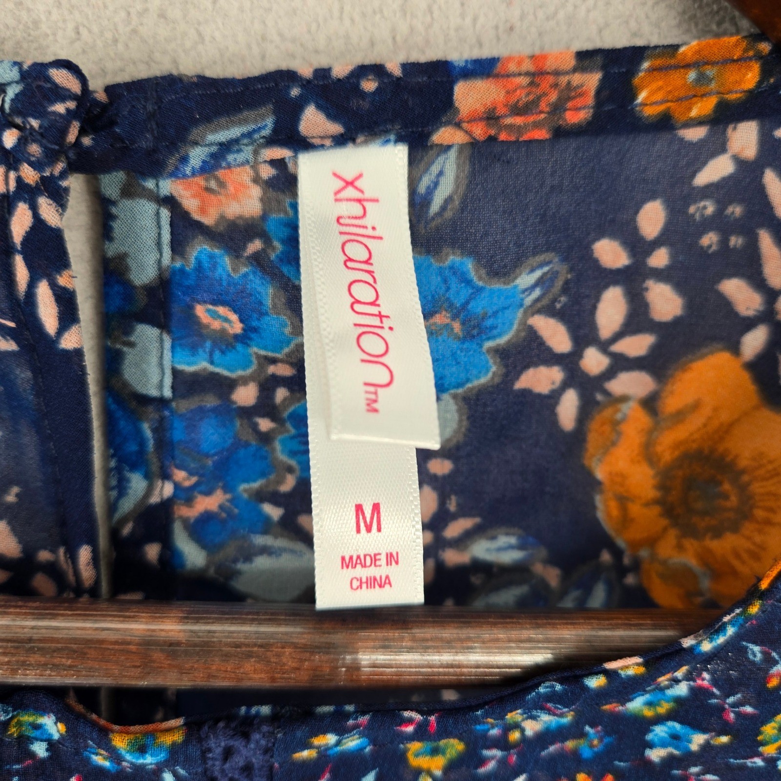 Xhilaration NWT Medium Floral Peplum Tank Top Womens Boho Navy Blue Sleeveless